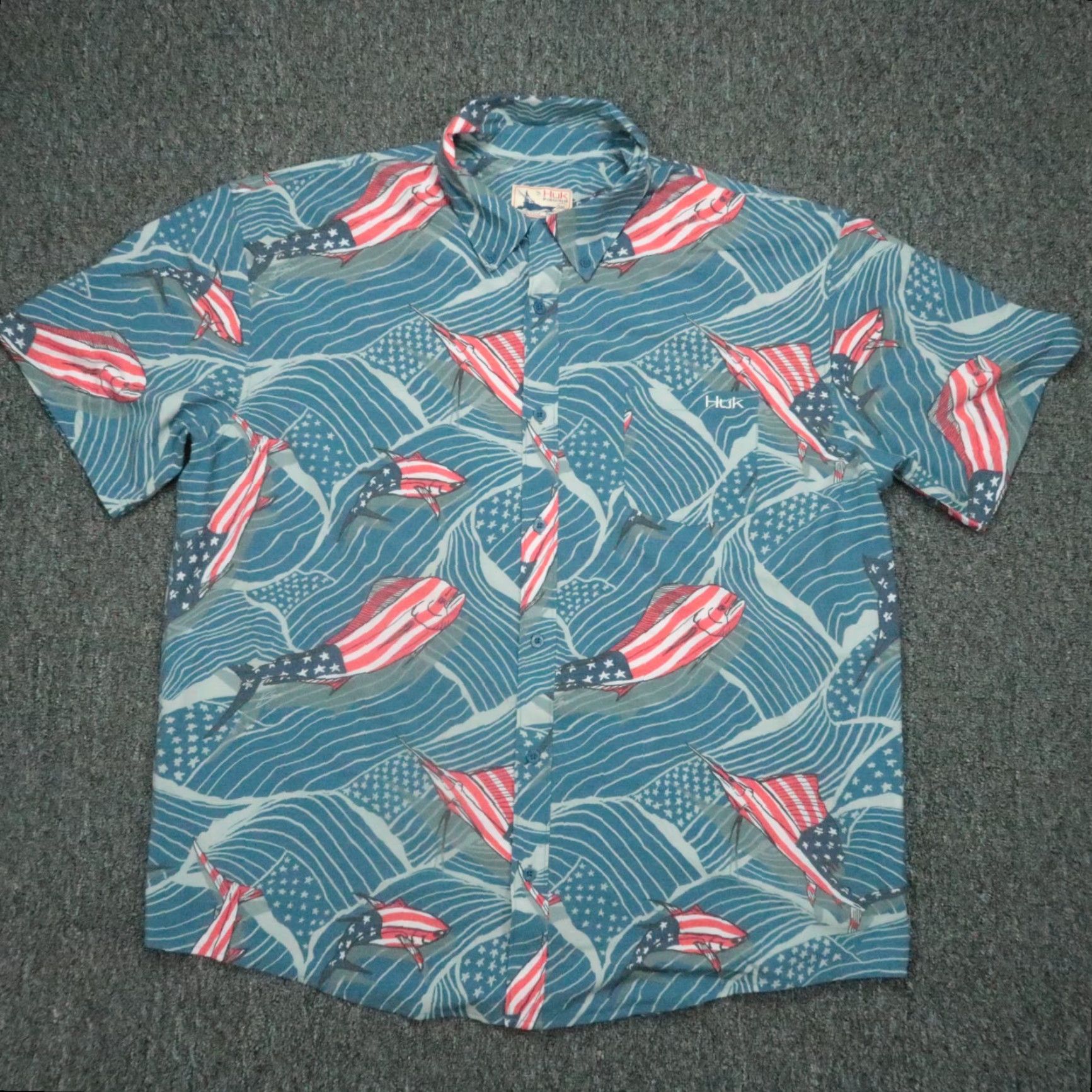 Vintage Huk Shirt Blue Gray American Flag Swordfish Short Sleeve Button Fishing 2XL Size US S / EU 44-46 / 1 - 2 Thumbnail