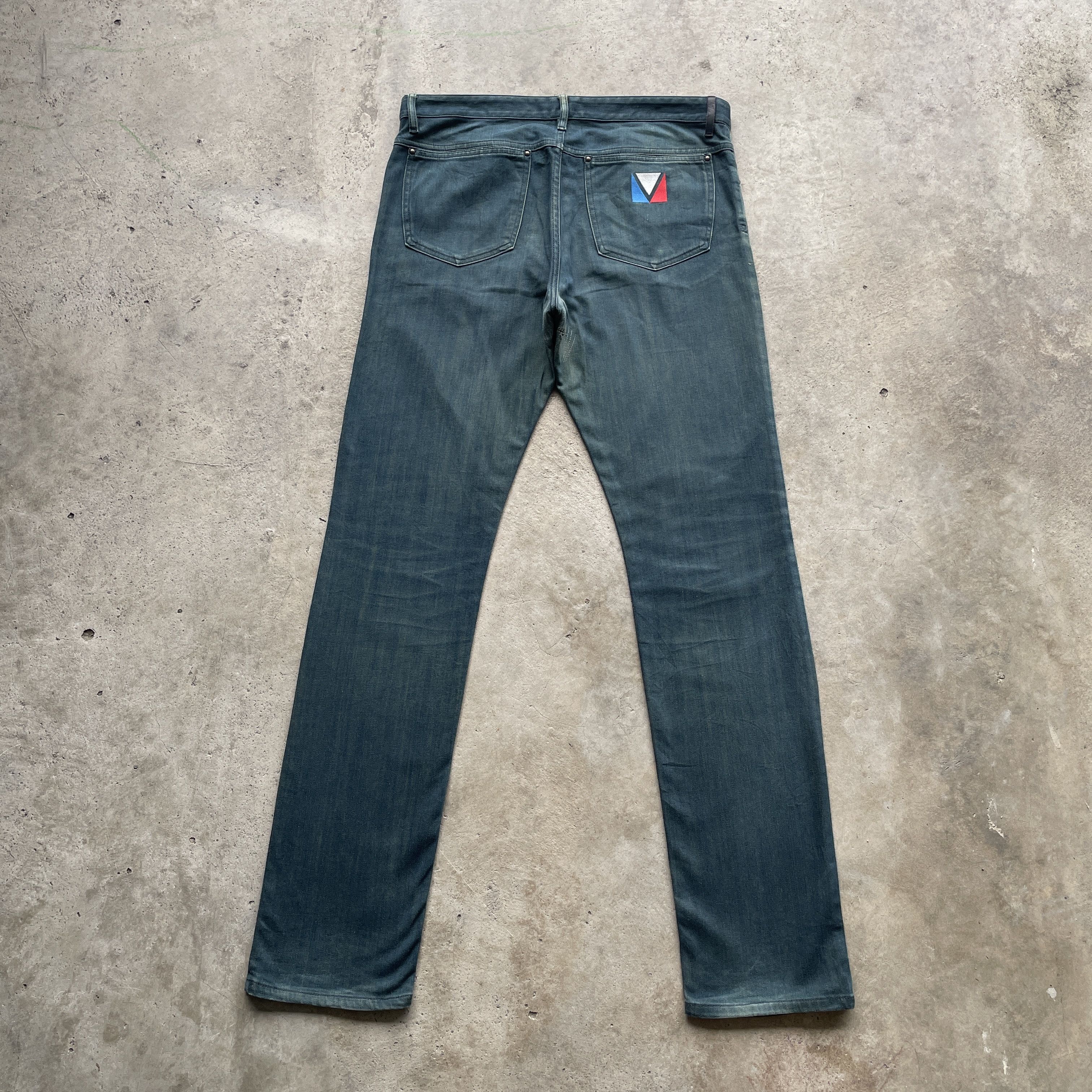 Louis Vuitton W34 VINTAGE LOUIS VUITTON (LV) FADED DENIM PANTS JEANS Size US 34 / EU 50 - 16 Thumbnail