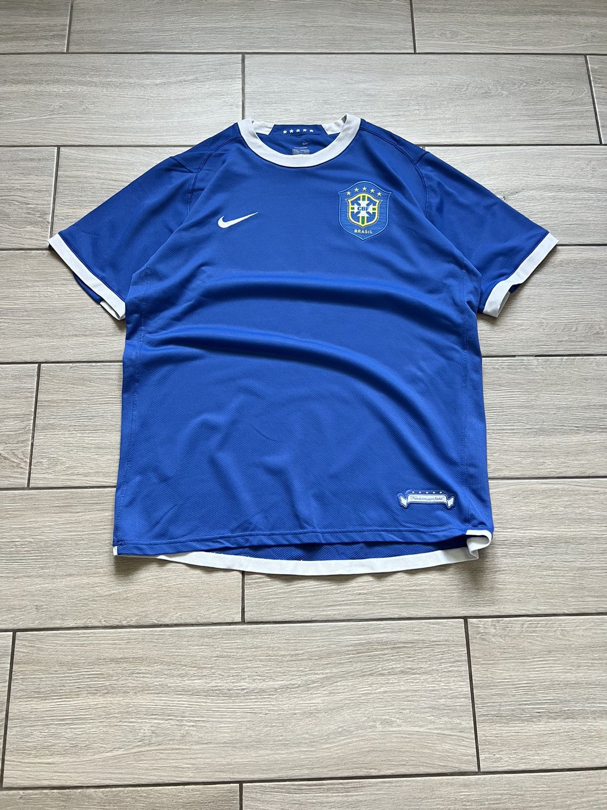 Nike × Vintage Vintage Nike Brazil National Team 2006 2008 Away Jersey Size US L / EU 52-54 / 3 - 3 Thumbnail