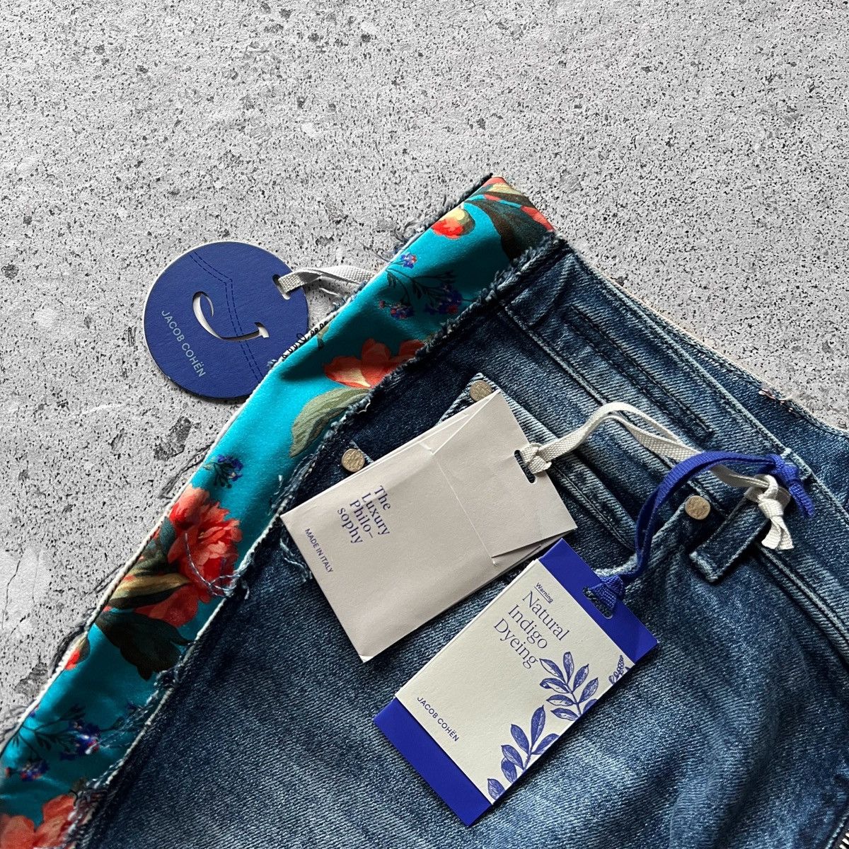 Jacob Cohen Jacob Cohen NWT Womens Blue Premium Karen Floral Jeans Size 34" / US 12 / IT 48 - 6 Thumbnail