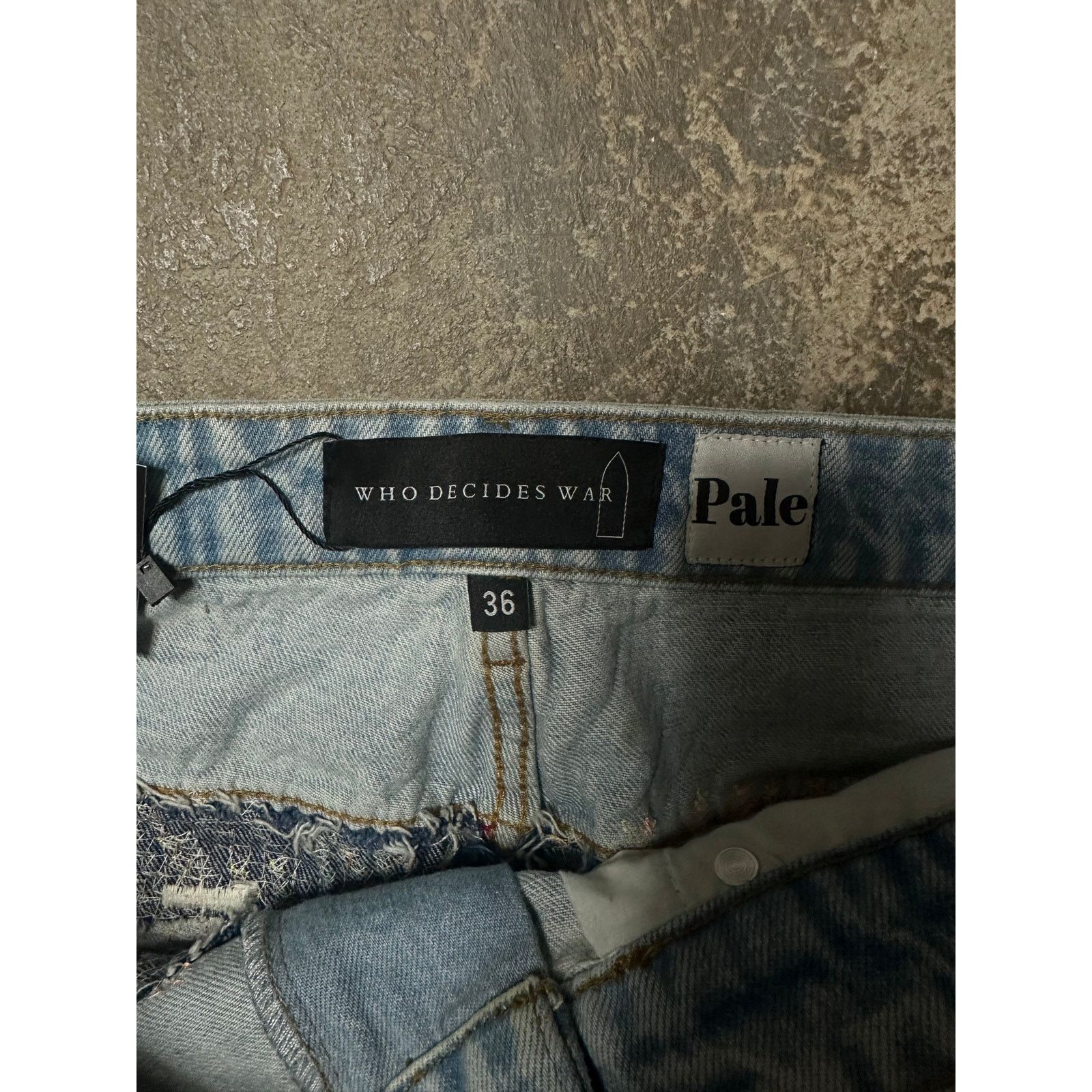 Who Decides War WDW Pale USA Jeans Used 36 Size US 36 / EU 52 - 3 Thumbnail