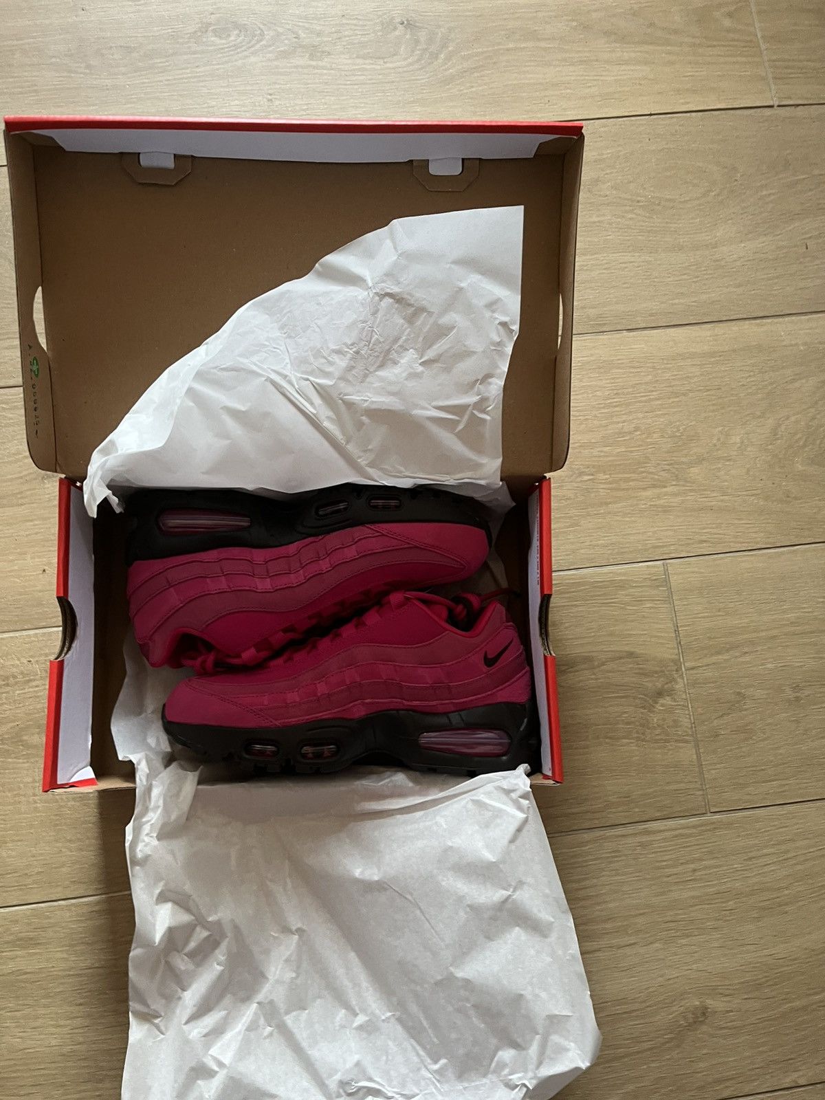Nike Newly dropped air max 95 fireberry Size US 8.5 / IT 38.5 - 1 Thumbnail