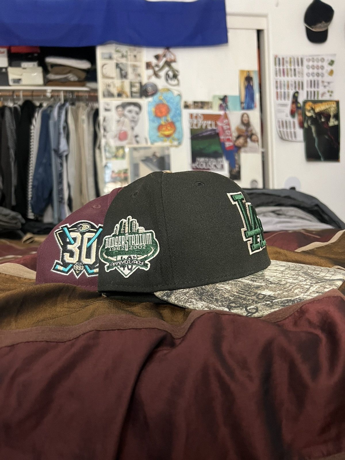New Era New Era Hat Bundle Rare Size ONE SIZE - 2 Thumbnail