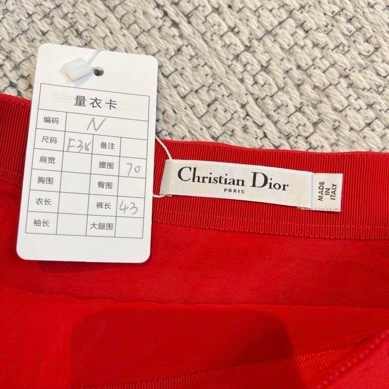 Dior Dior Red peach heart pocket decorated short skirt Size 25" / US 0 / IT 36 - 5 Thumbnail