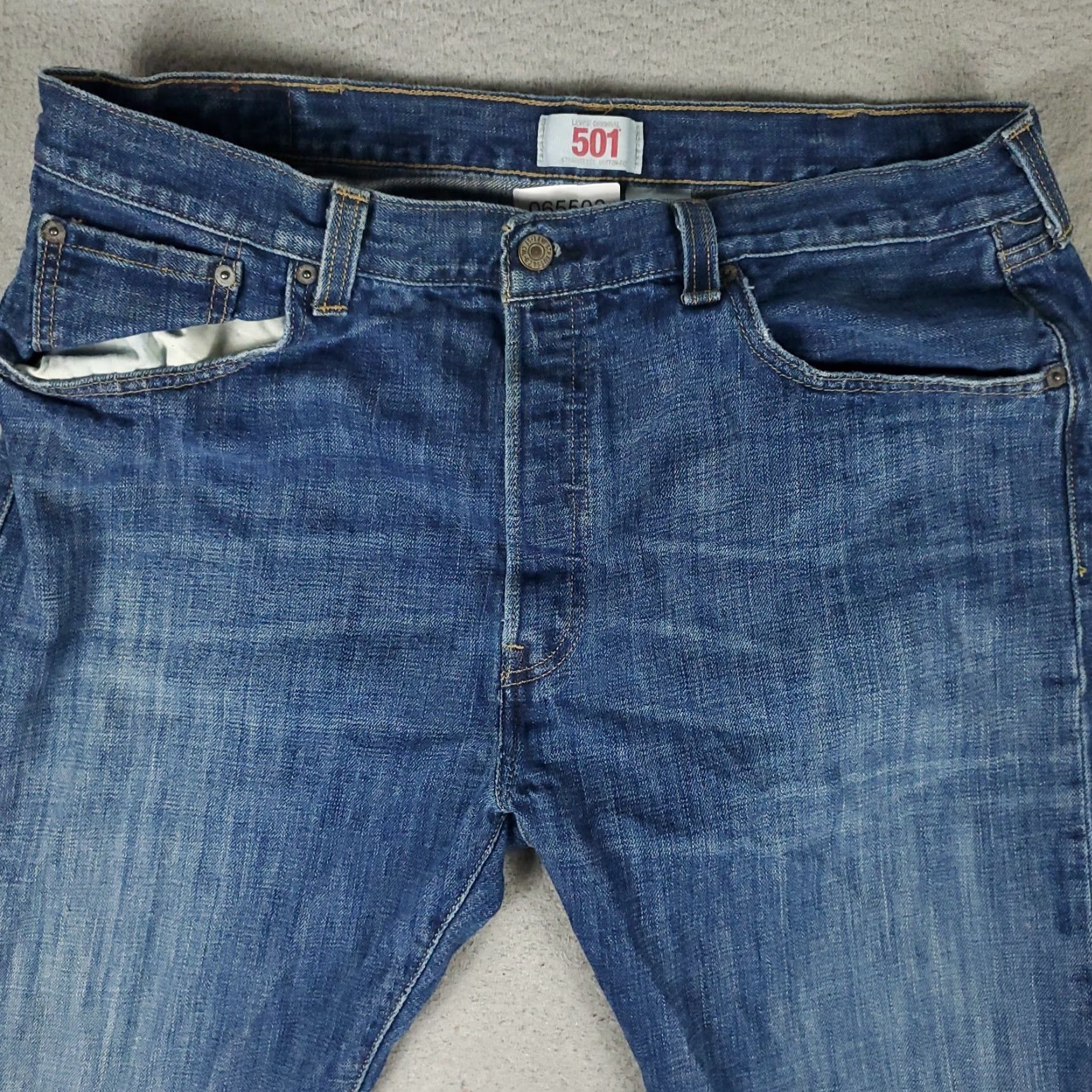 Levi's Levis 501 Jeans Men 38x30 Blue Denim Button Fly Straight Leg Regular Fit Casual Pants Size US 38 / EU 54 - 2 Thumbnail