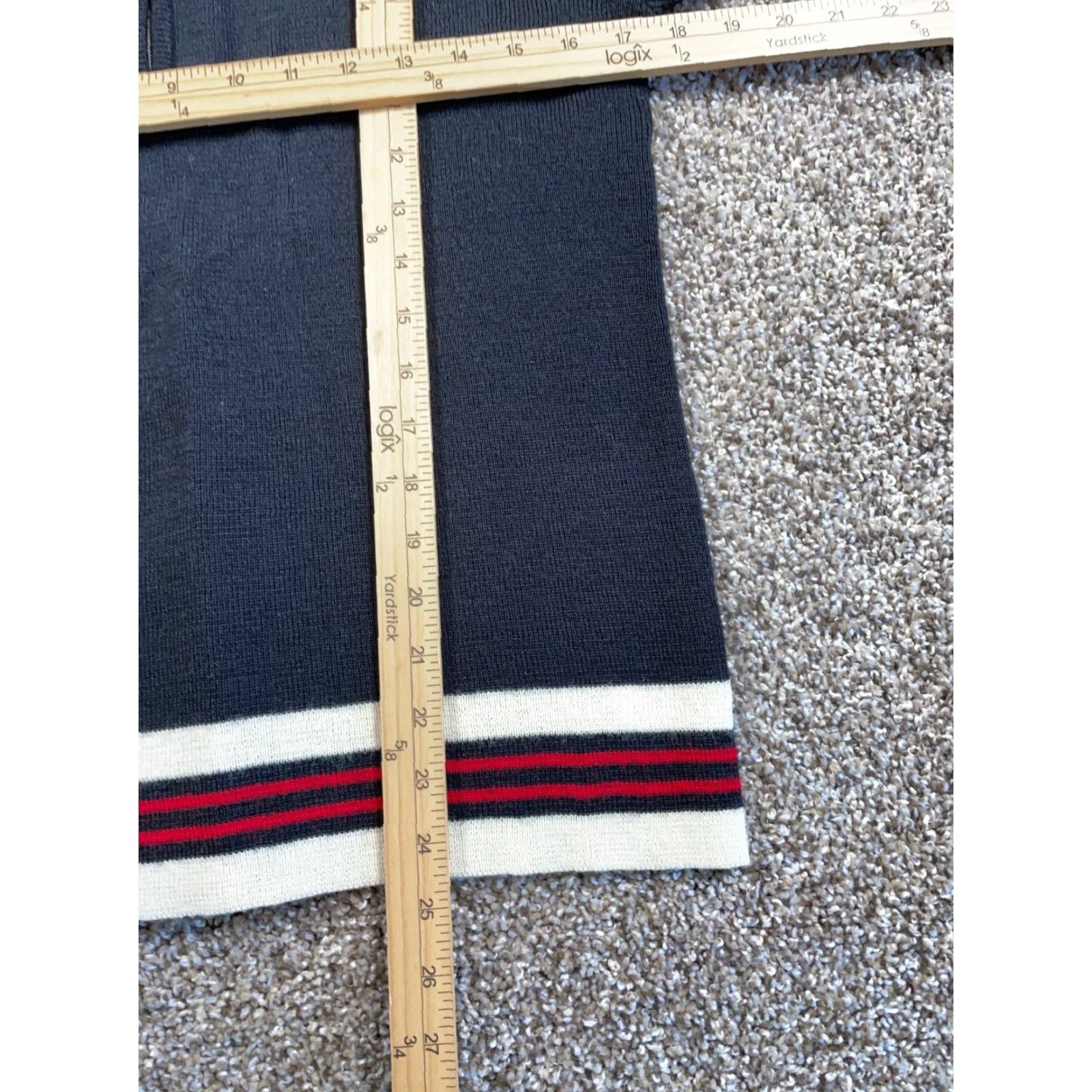 Vintage WOMENS Vintage Black Red White Trim Lightweight Wool Blend 1/4 Zip Sweater Large Preppy Retro Size L / US 10 / IT 46 - 7 Thumbnail