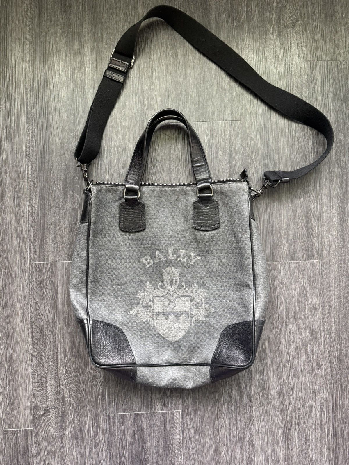 Bally Bally Cross Body Tote Bag Size ONE SIZE - 3 Thumbnail