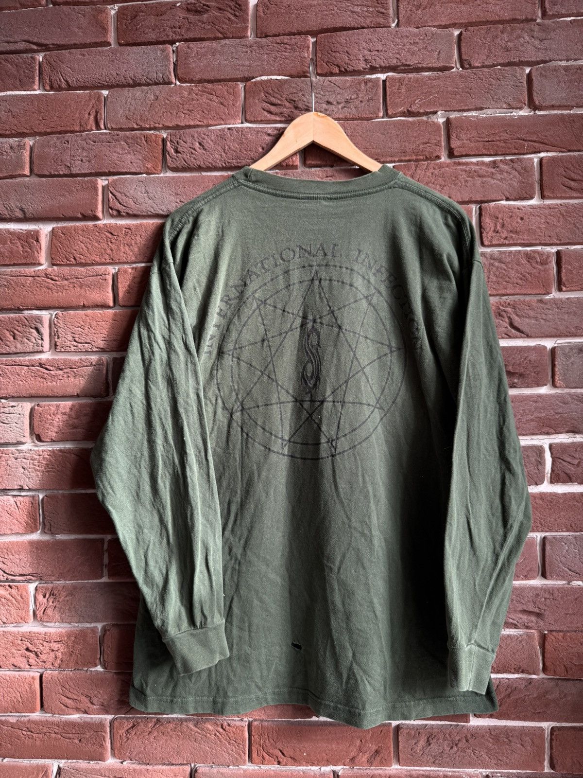Band Tees 2001 Slipknot Vintage Band Tshirt Rare Print Metal Hype 00s Size US L / EU 52-54 / 3 - 2 Thumbnail