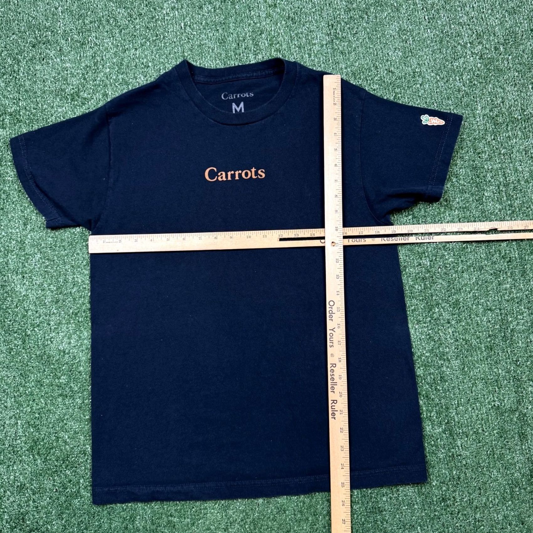 Vintage Carrots T-Shirt Men’s Size M Black Blue Short Sleeve Crew Neck Logo Graphic Shirt Size US M / EU 48-50 / 2 - 6 Thumbnail