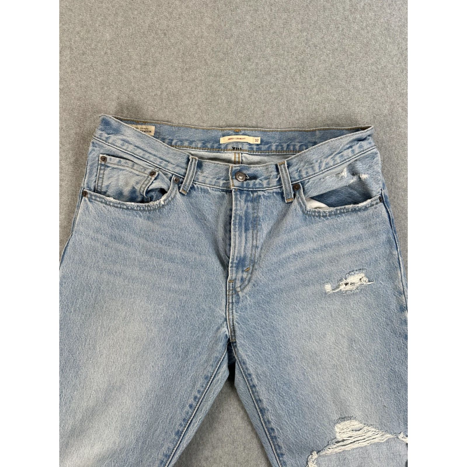 Levi's Levi's Premium Middy Straight Jeans Womens 32 Light Wash Distressed Cotton Denim Jeans Size 24" / US 00 / IT 34 - 3 Thumbnail