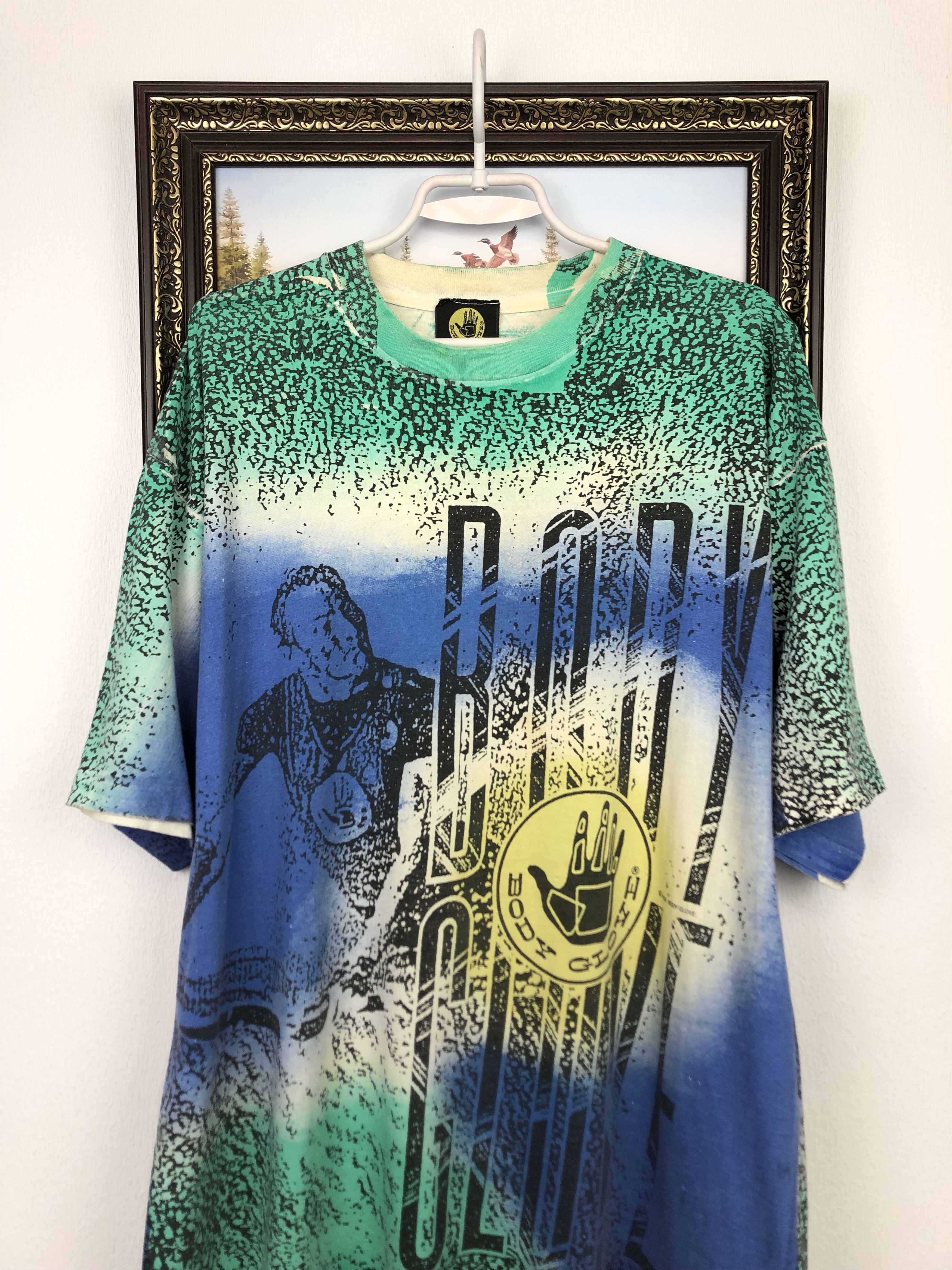 Vintage Vintage Body Glove Shirt Surfing All Over Print Tee Tie Die Size US XL / EU 56 / 4 - 2 Thumbnail