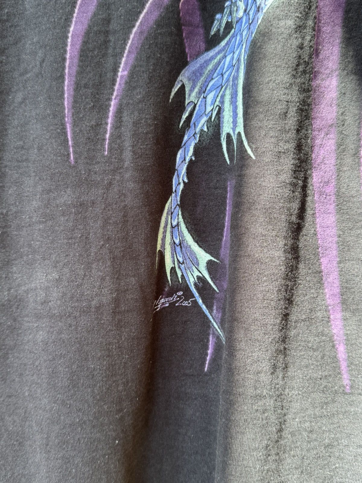 Vintage Vintage Y2K Tribal Dragon T-shirt Size US L / EU 52-54 / 3 - 3 Thumbnail