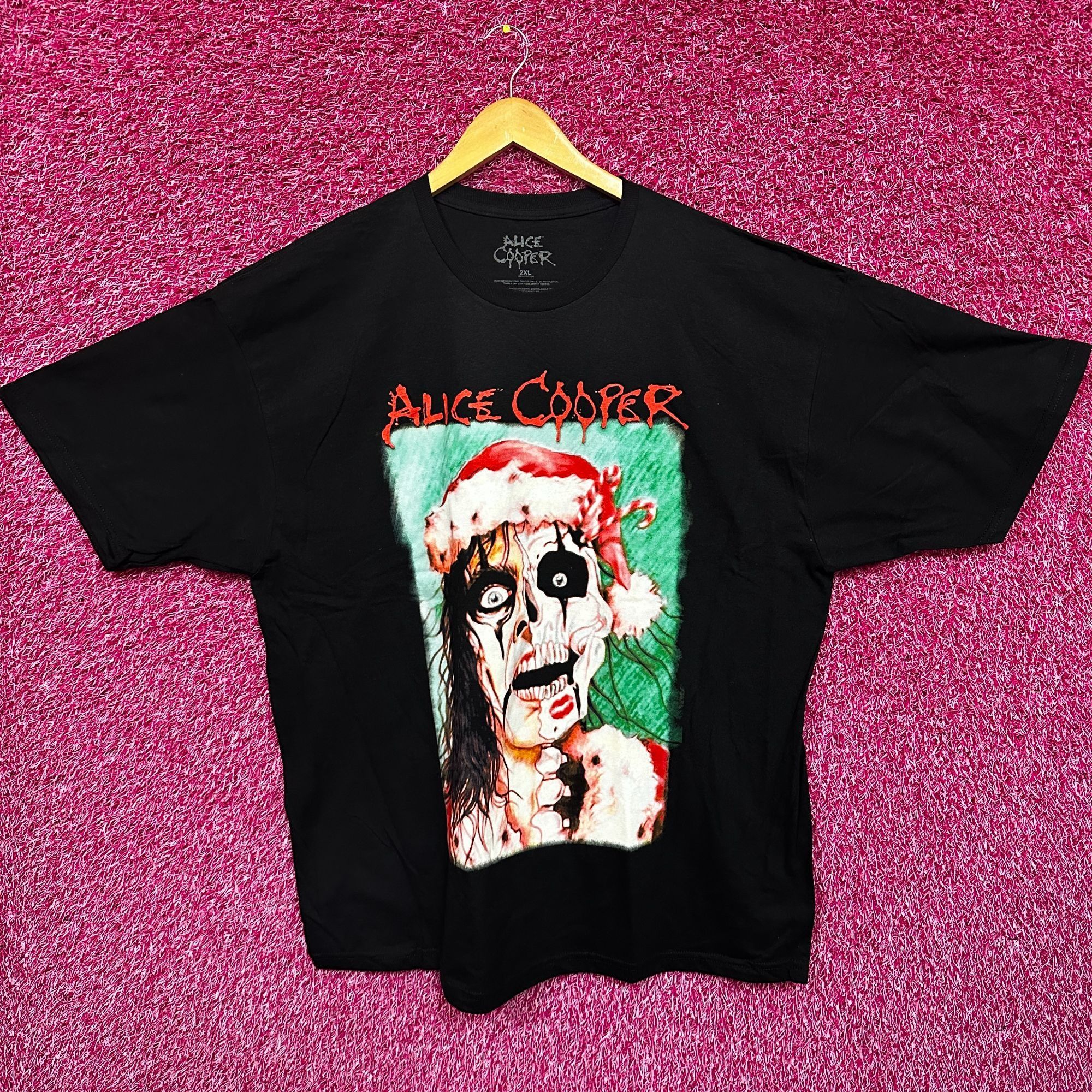 Band Tees Alice Cooper Santa Claws is Coming to Town Xmas Album Tee 2X Size US XXL / EU 58 / 5 - 1 Thumbnail