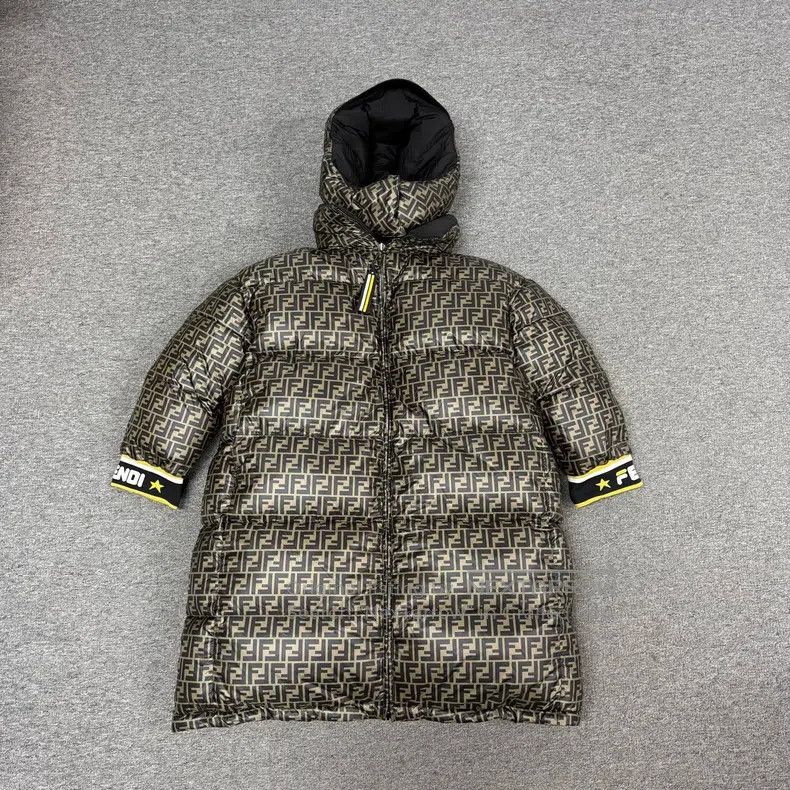 Fendi Fendi Reversible Printed Long Moncler Jacket with Hood Size S / US 4 / IT 40 - 1 Thumbnail