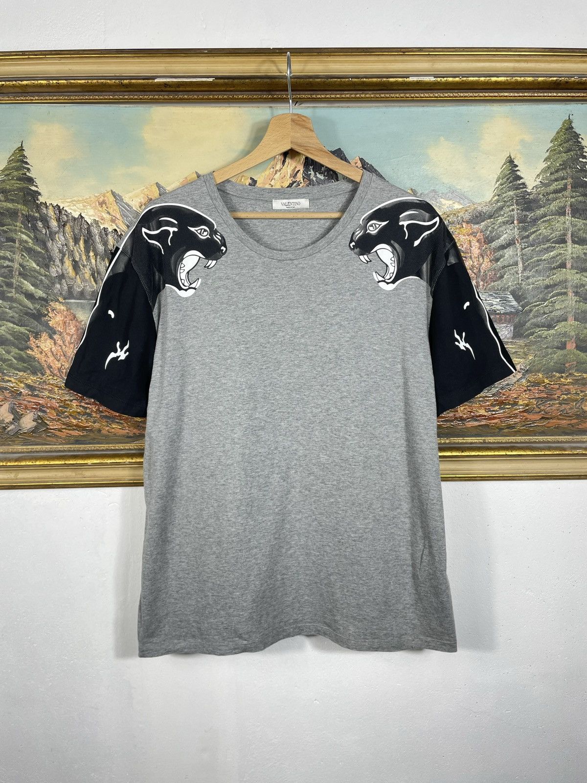 Valentino Valentino Grey T-shirt Tee Panther Graphics Luxury Premium Size US L / EU 52-54 / 3 - 1 Thumbnail