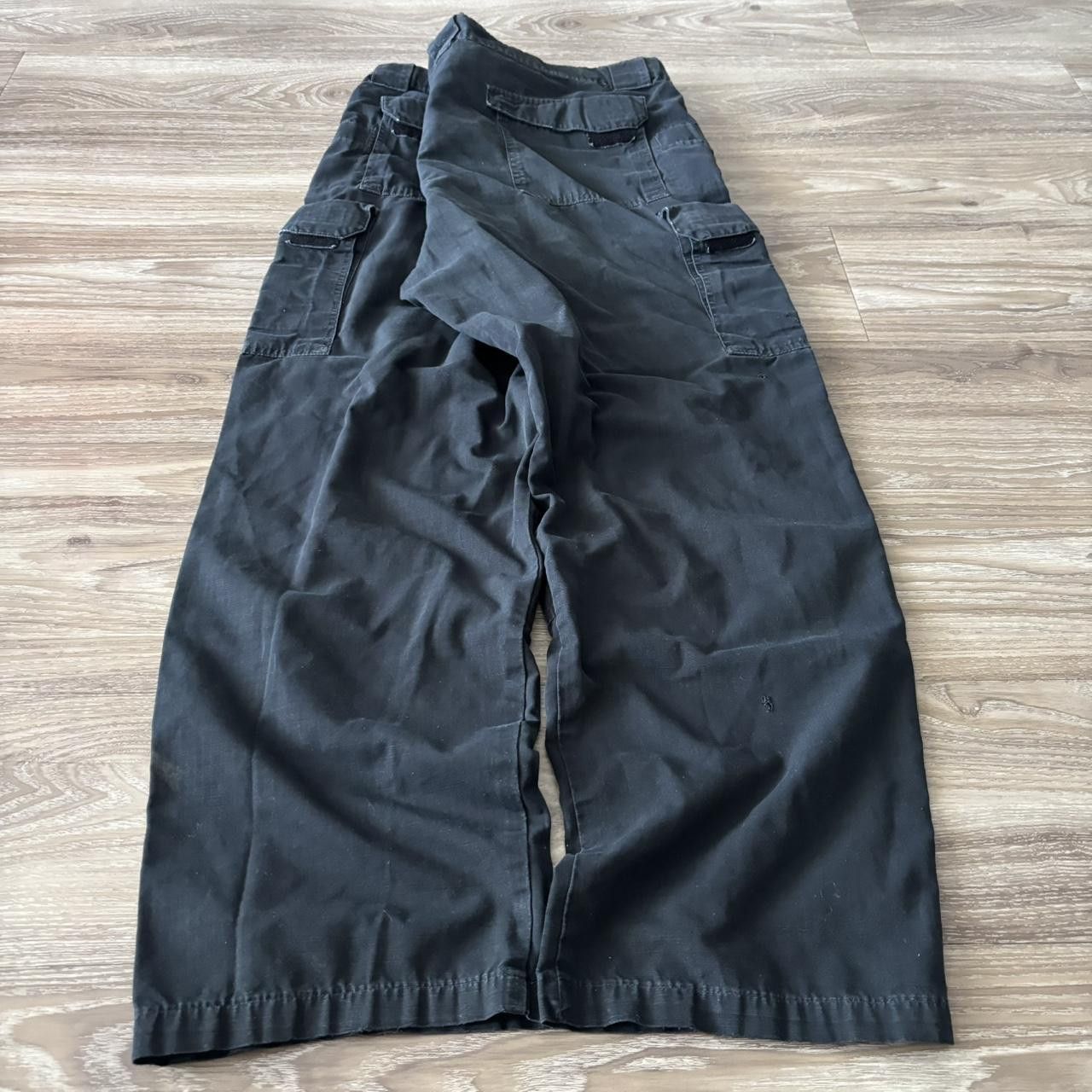 Vintage Crazy Vintage Y2K/2000s Baggy Black Workwear Streetwear Skater Cargo Pants! 42x30 Size US 42 / EU 58 - 4 Thumbnail