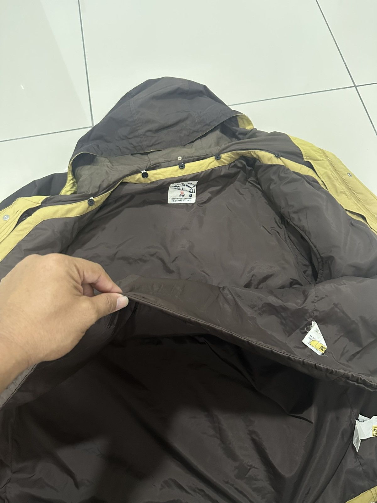 Bape A Bathing Ape Mountain Sports Parka Jacket Large Lightweight Size US L / EU 52-54 / 3 - 14 Thumbnail