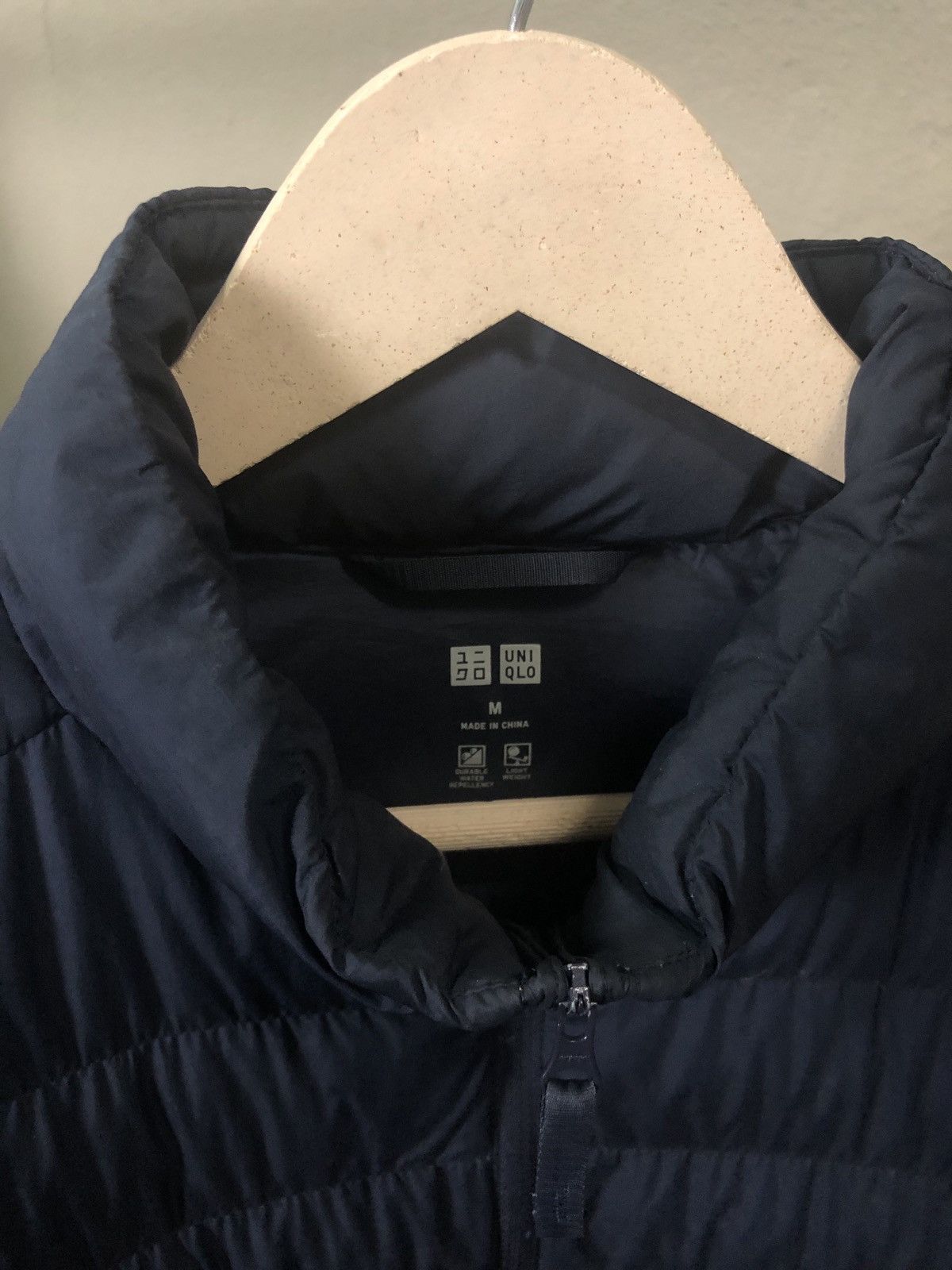 Uniqlo Uniqlo Puffer Light Jacket Size US M / EU 48-50 / 2 - 3 Thumbnail