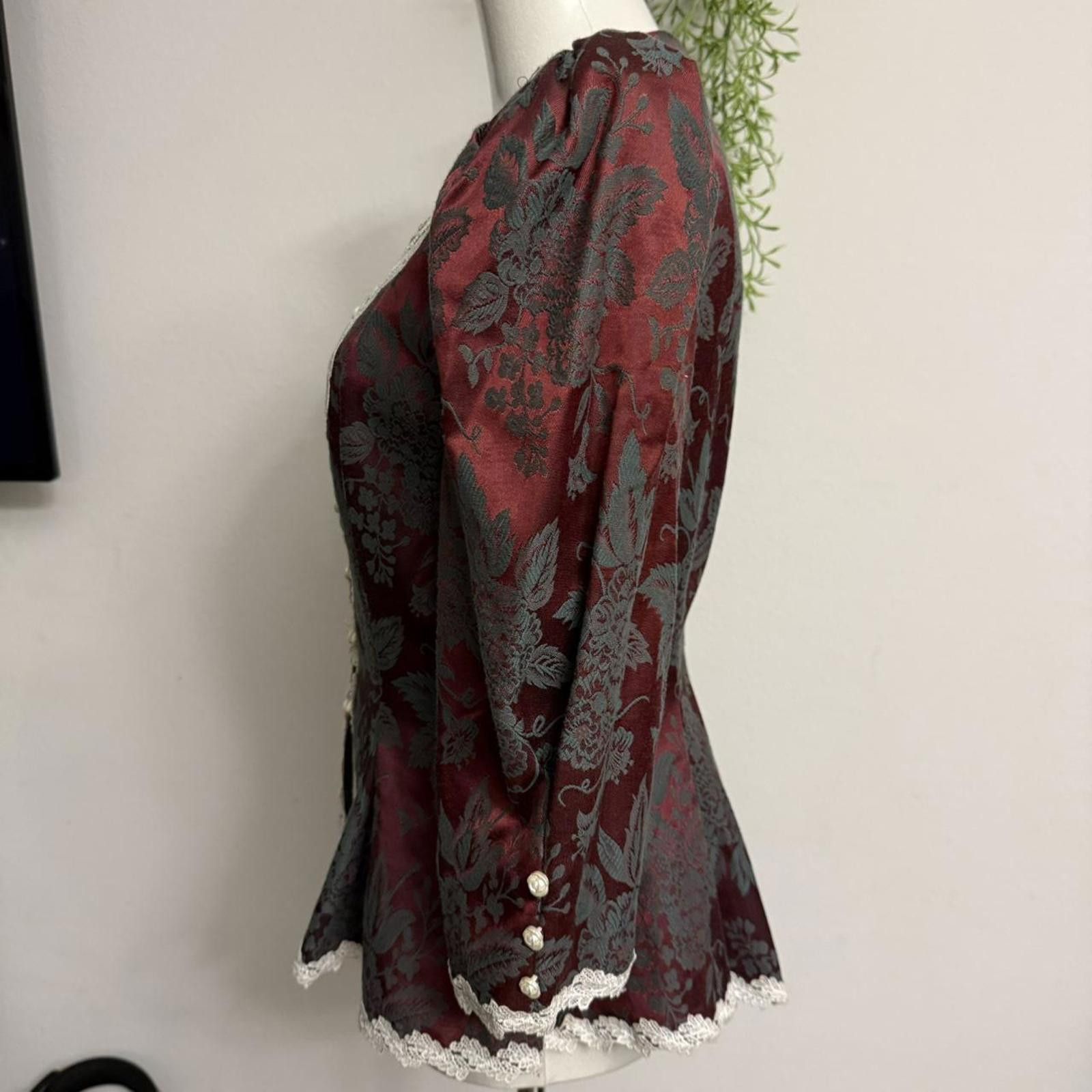 Designer Vintage Victorian Lace Floral Gothic Top Small Size S / US 4 / IT 40 - 7 Thumbnail