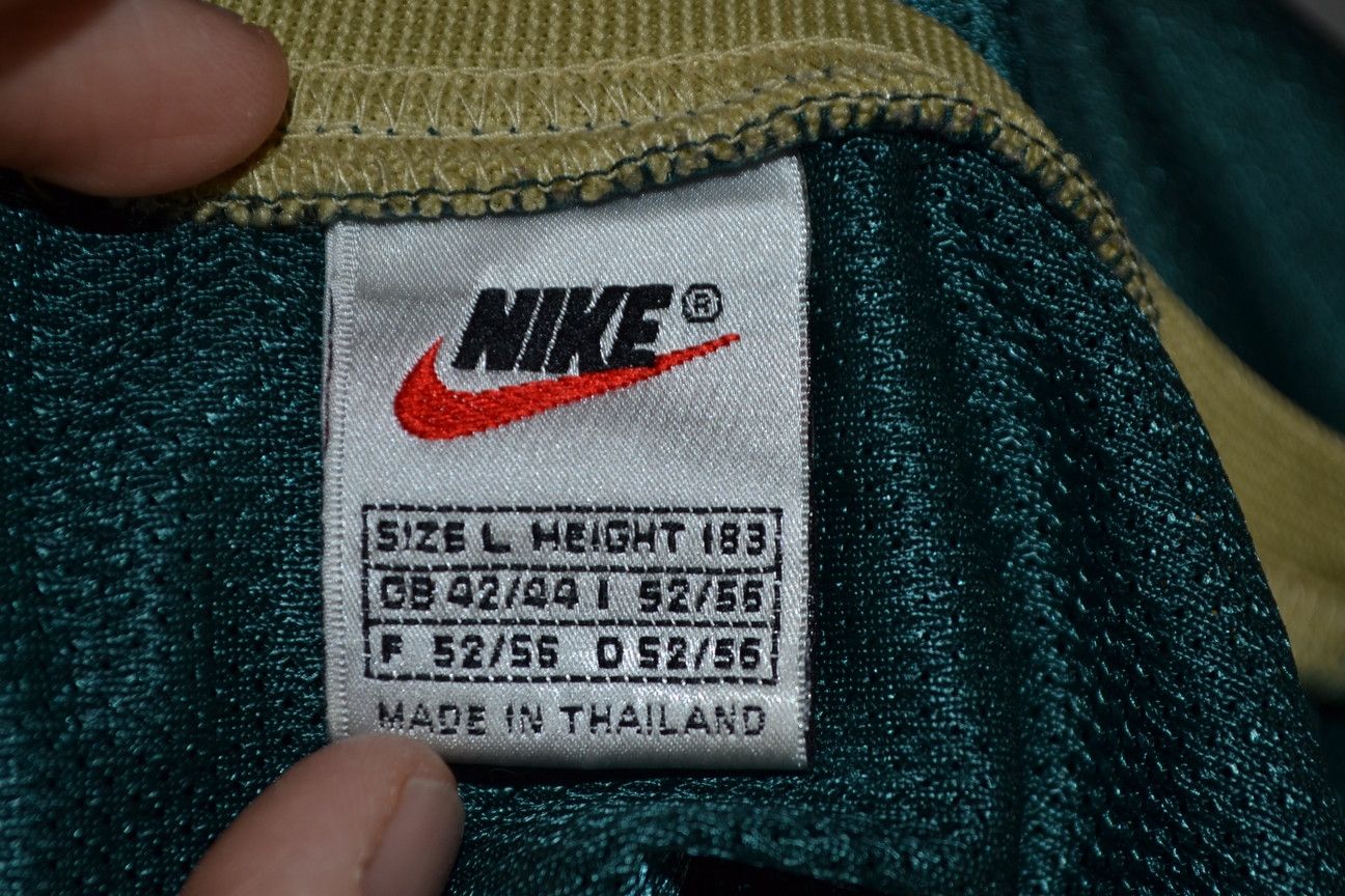 NBA × Nike × Vintage Vintage Nike Basketball Big Swoosh Jersey L Size US L / EU 52-54 / 3 - 6 Thumbnail