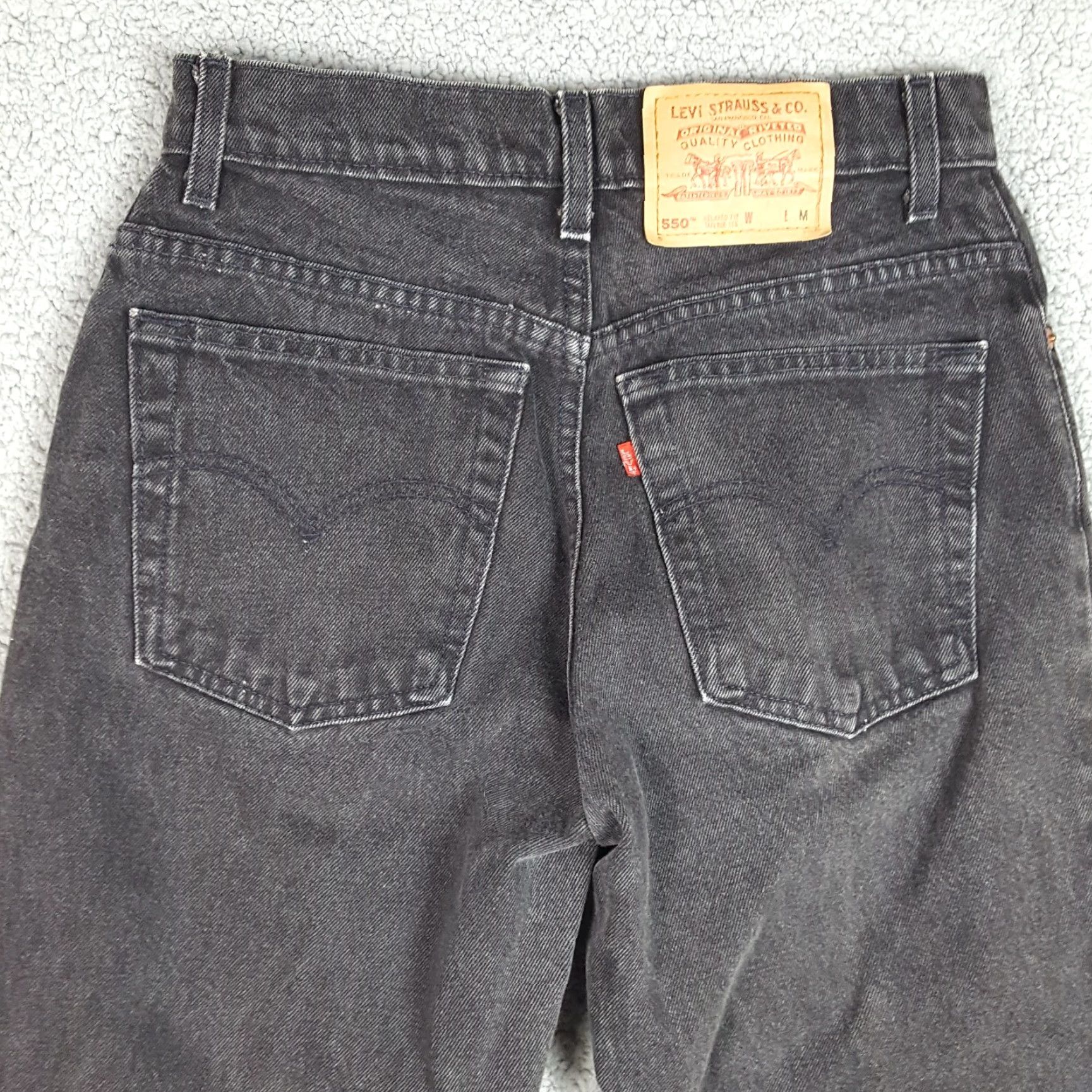 Levi's VINTAGE Levi's 550 Jeans Tapered Women's Size 9 Black High Waist 90s Grunge VTG USA Made Size 30" / US 8 / IT 44 - 7 Thumbnail