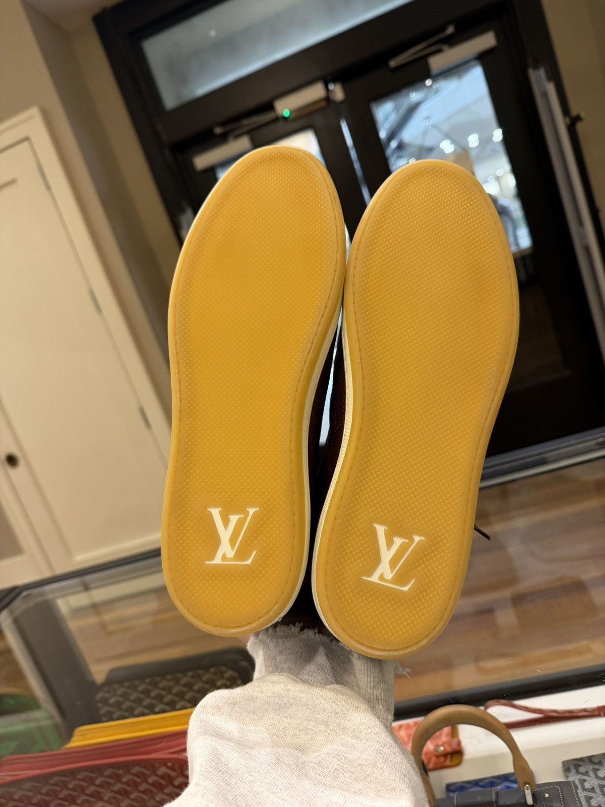 Louis Vuitton Louis vuitton Fastball High Leather Sneaker Size US 8.5 / EU 41-42 - 7 Thumbnail