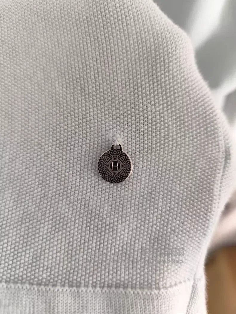 Hermes Hermes Ladies Knitted Cardigan, Pure Wool Material Size XXS / US 00 / IT 34 - 3 Thumbnail