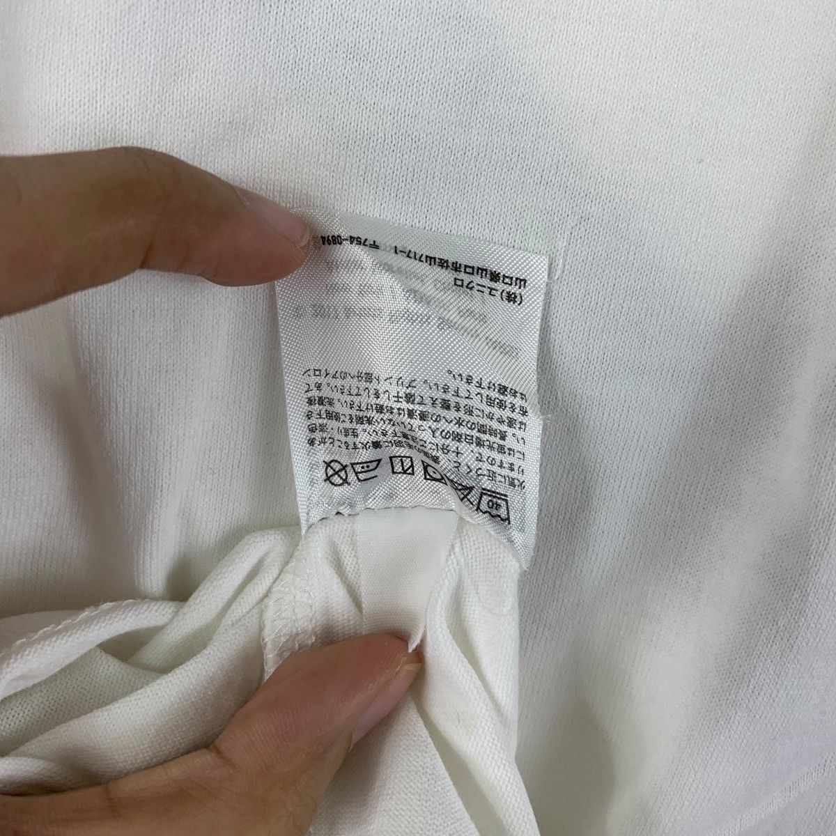Uniqlo FRANCOIS MORELLET x UNIQLO SPRZ 2017 Collection Tee Shirt Size L / US 10 / IT 46 - 7 Thumbnail