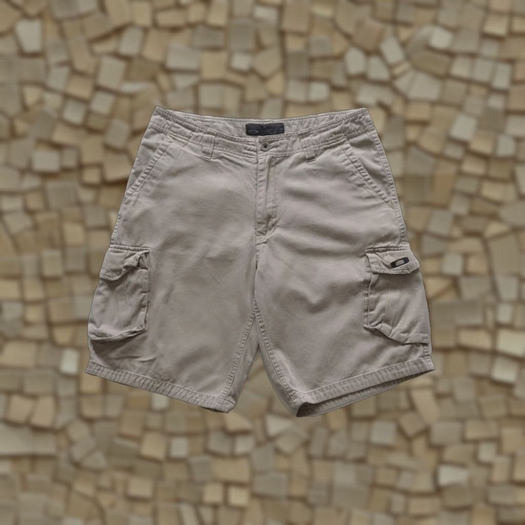 Oakley VINTAGE Oakley Cargo Shorts Embroidered Plaid 10" Inseam Men 33 Tan Brown 90s Outdoor Sports Summer 2012 Mens Size US 33 - 1 Thumbnail