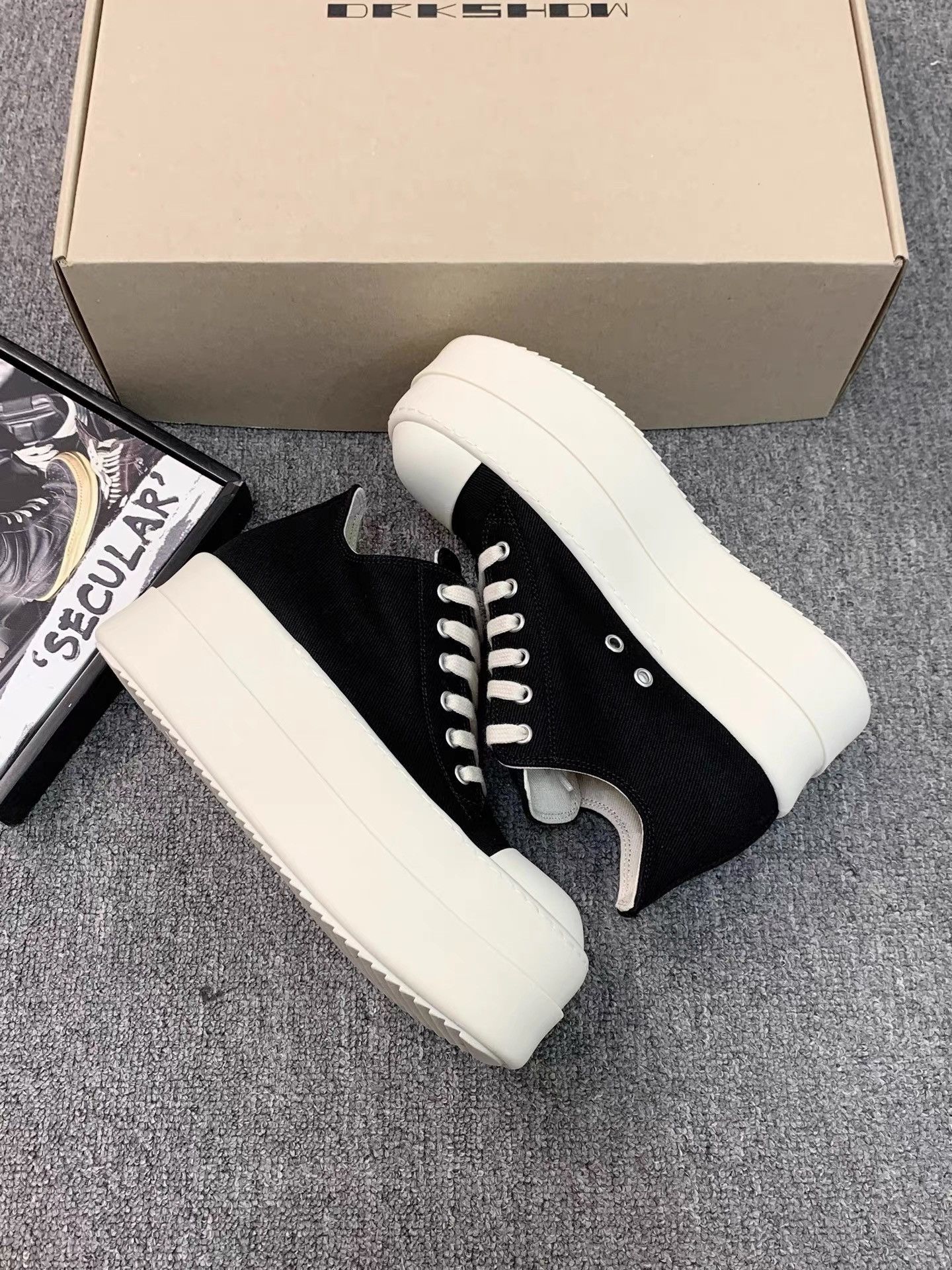 Rick Owens Rick Owens Drkshdw Canvas Low-Top Big Converse K34 Size US 6 / IT 36 - 5 Thumbnail