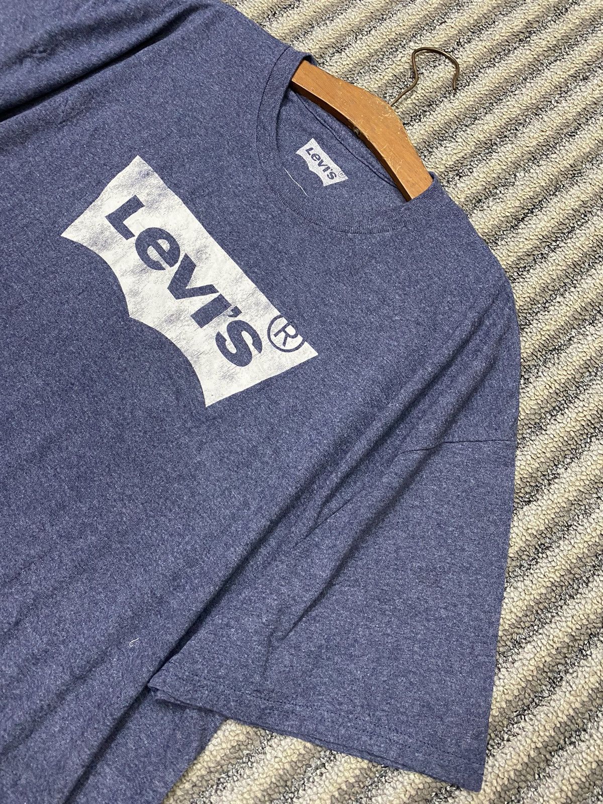 Levi's Levis Tshirt Size US L / EU 52-54 / 3 - 3 Thumbnail