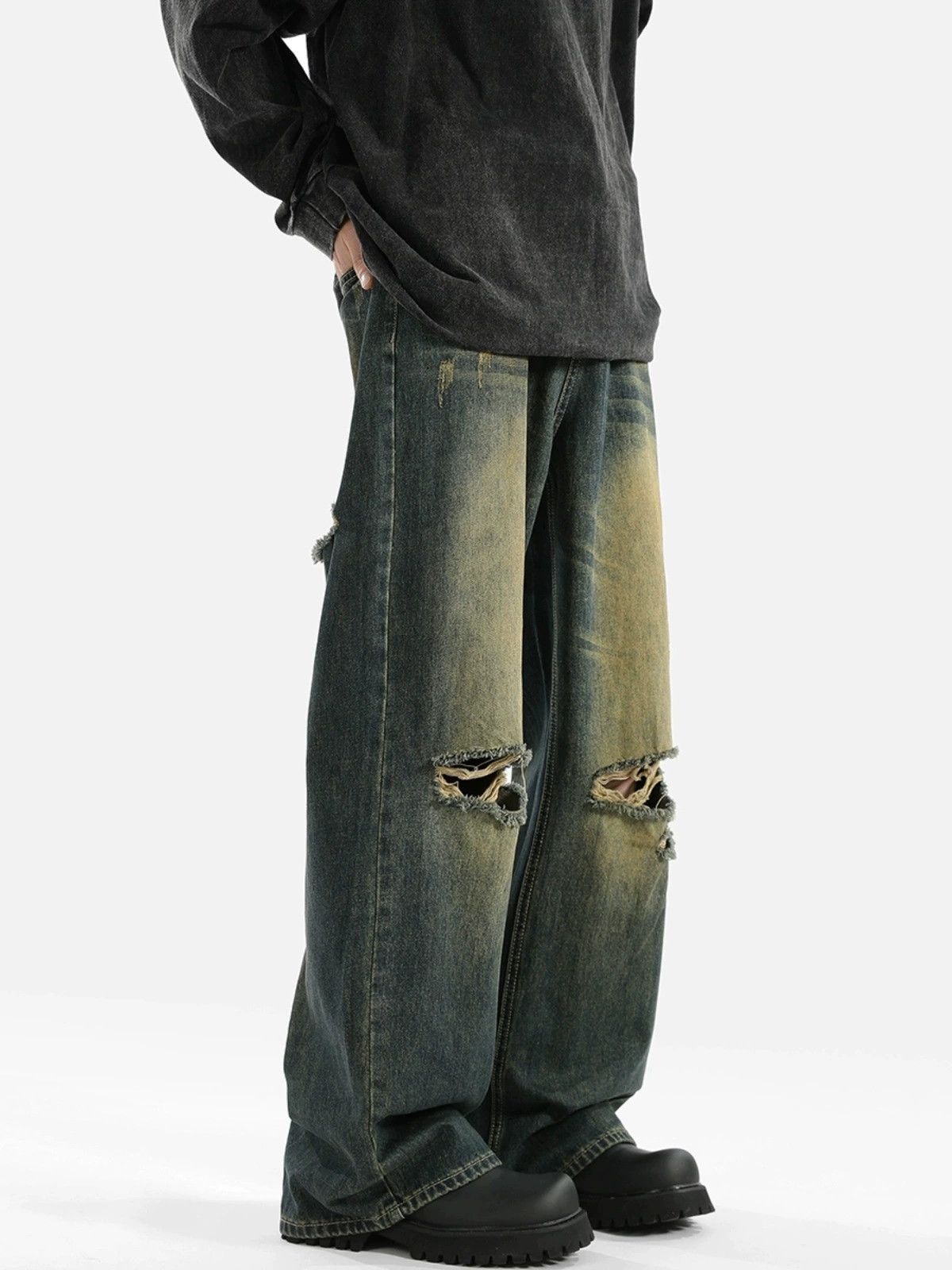 Vintage Men's street distressed washed loose straight ripped jeans Size US 32 / EU 48 - 2 Thumbnail