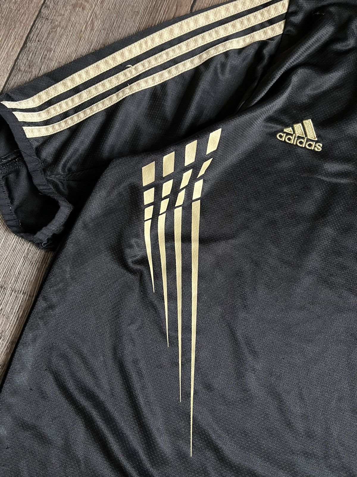 Adidas × Vintage Vintage Adidas Liverpool 2008/2009 Pre Match Training Jersey Size US M / EU 48-50 / 2 - 7 Thumbnail