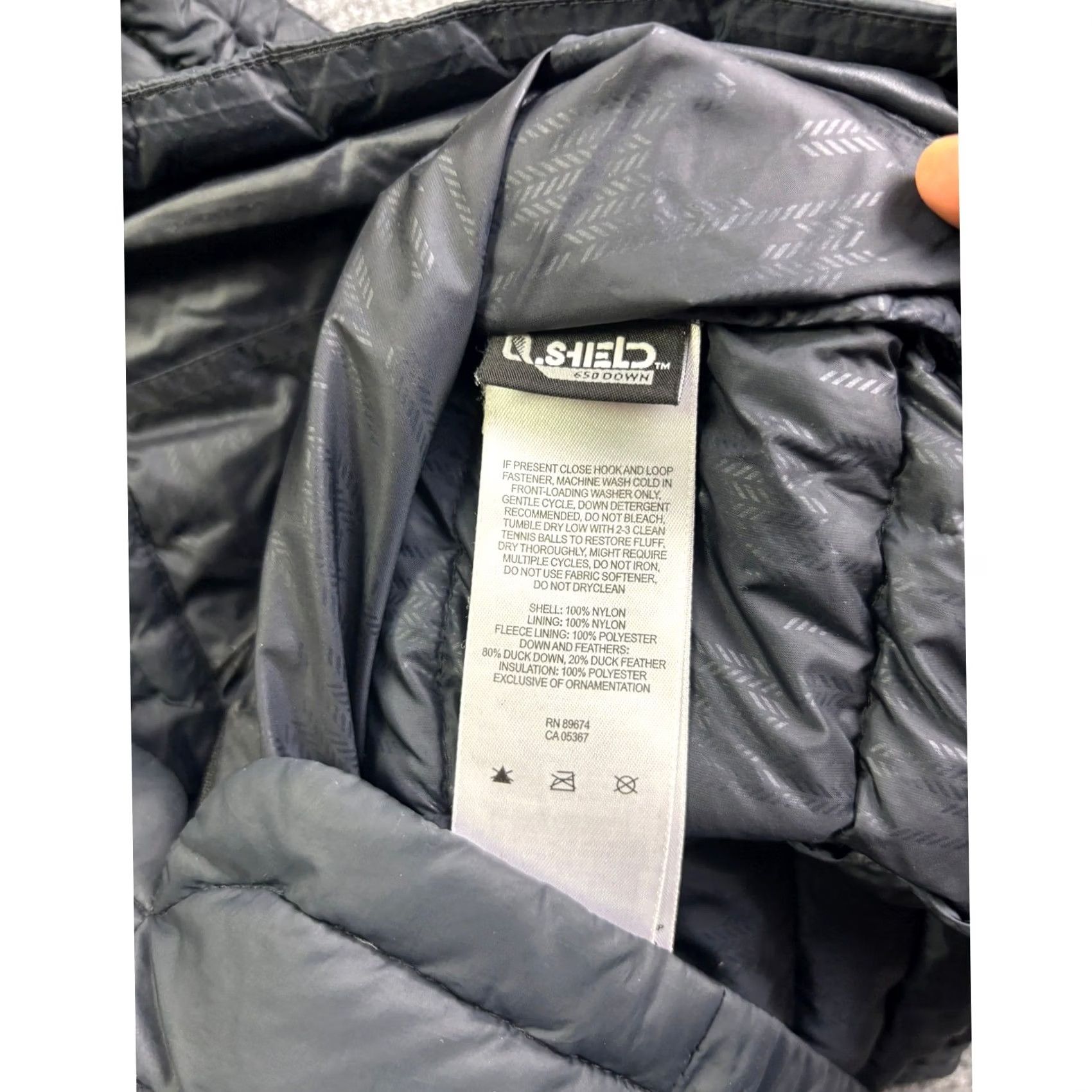 Mountain Hardwear VINTAGE Mountain Hardwear Puffer Vest Womens Medium Black Q Shield 650 Down Hooded Long Size M / US 6-8 / IT 42-44 - 5 Thumbnail