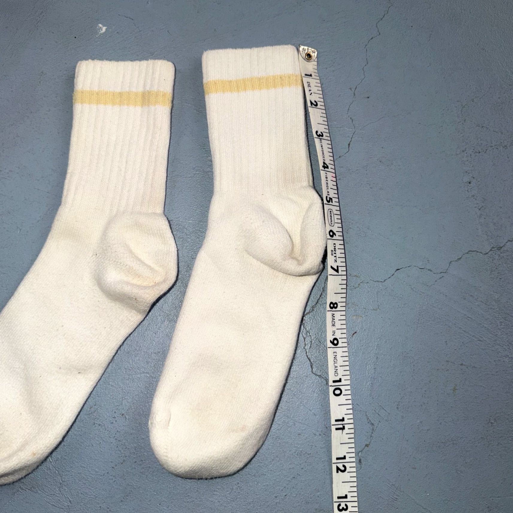 Nike VINTAGE Nike Quarter Socks Swoosh USA White Yellow 1986 RARE (3 Pairs) Adults 7-9 - 80s Sportswear Socks Size ONE SIZE - 4 Thumbnail