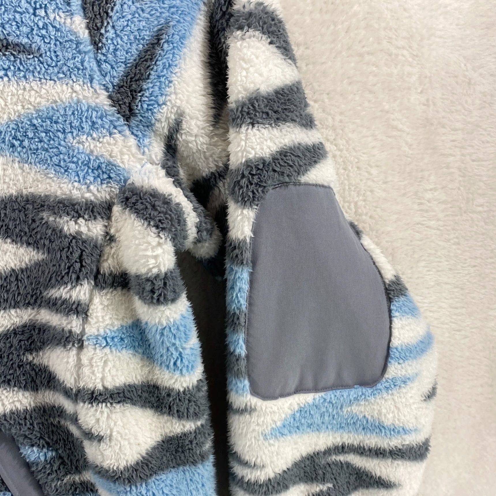 The North Face VINTAGE The North Face Hooded Pullover Shirt XL Blue White Gray 3/4 Zip Pockets Sherpa Fleece Womens Size XL / US 12-14 / IT 48-50 - 4 Thumbnail