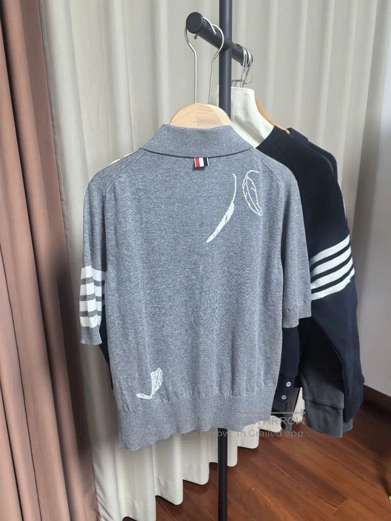 Thom Browne Thom Browne Short-sleeve polo shirt in light grey Size US S / EU 44-46 / 1 - 7 Thumbnail