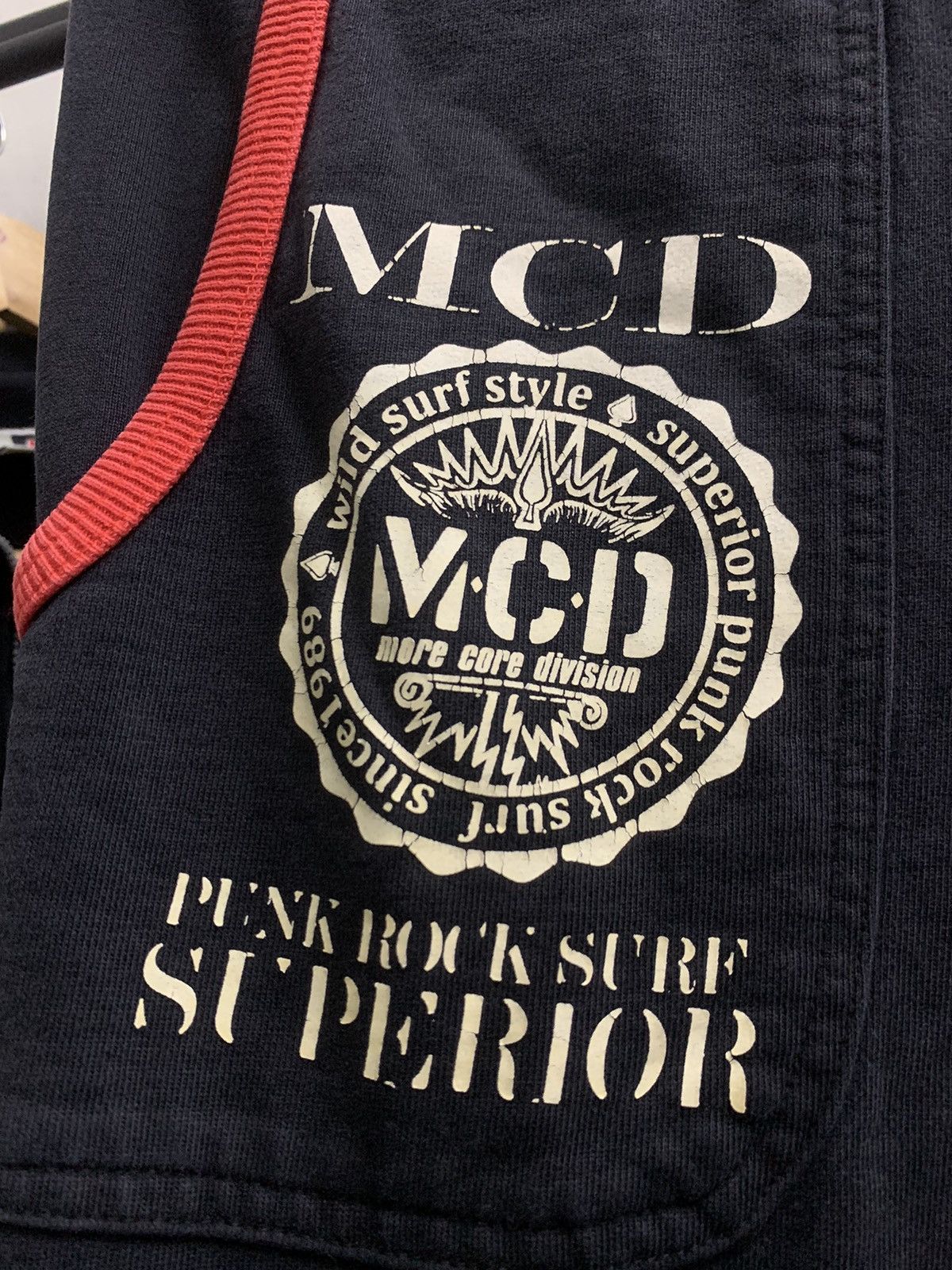 Band Tees × Japanese Brand 🔥HOT🔥 M.C.D (MORE CORE DIVISION) PUNK ROCK SURF SUPERIOR Size US 30 / EU 46 - 2 Thumbnail