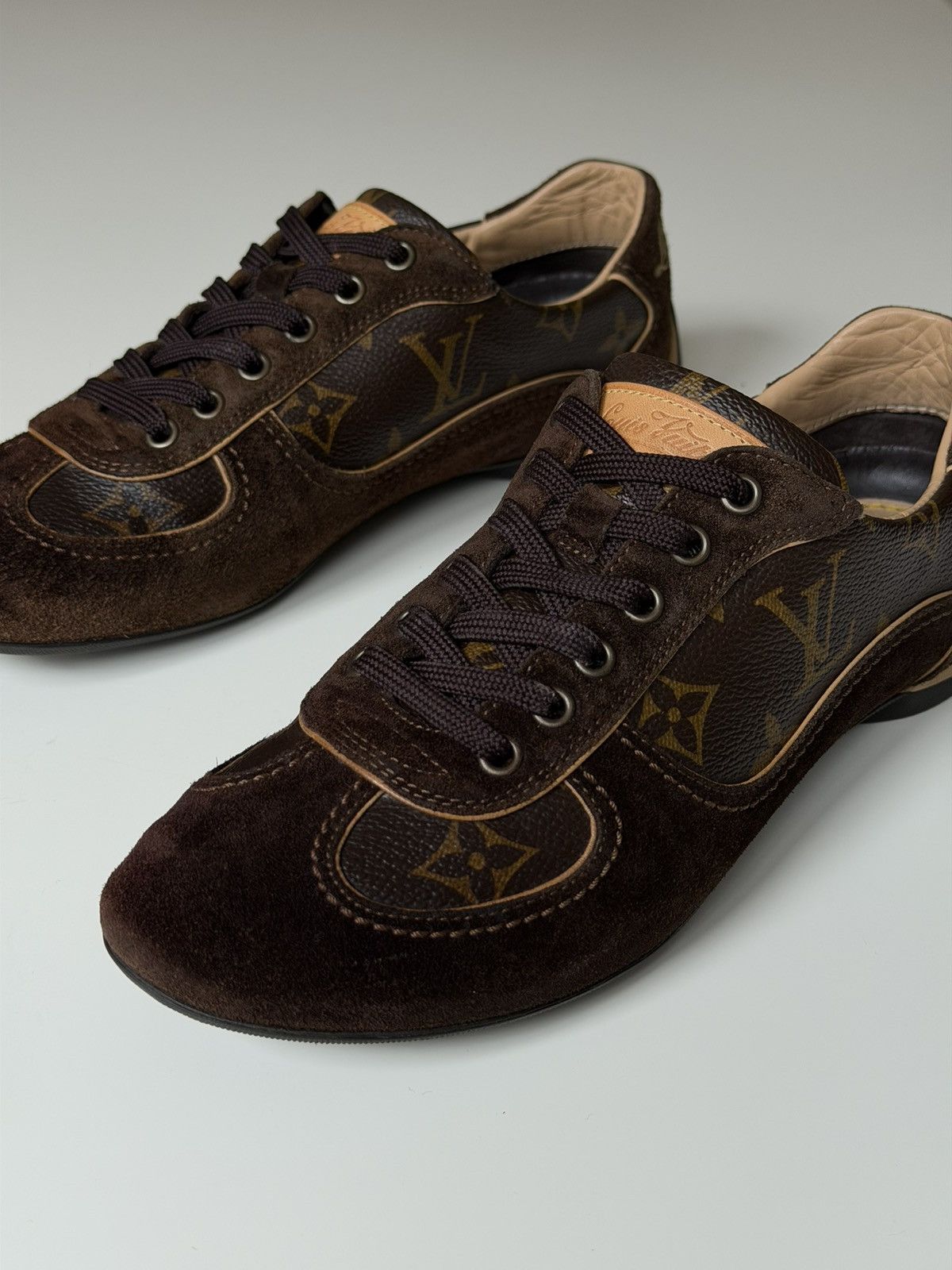 Louis Vuitton LOUIS VUITTON 2008 Monogram Low Profile Sneakers LV trainers Size US 6 / IT 36 - 21 Thumbnail