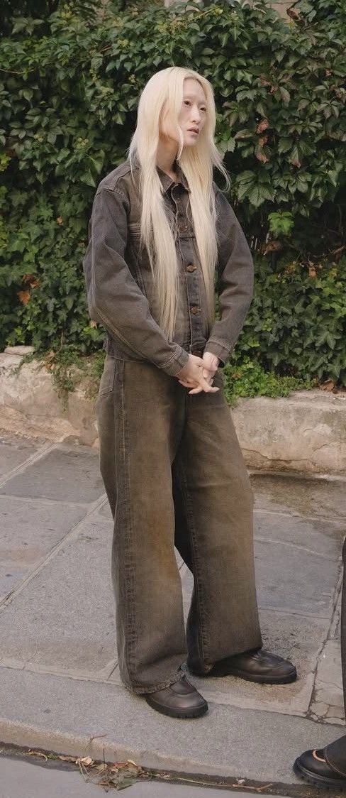Japanese Brand Daisuke Tanabe Coffee Black Denim Trousers Destroyed Size 27" / US 4 / IT 40 - 12 Thumbnail