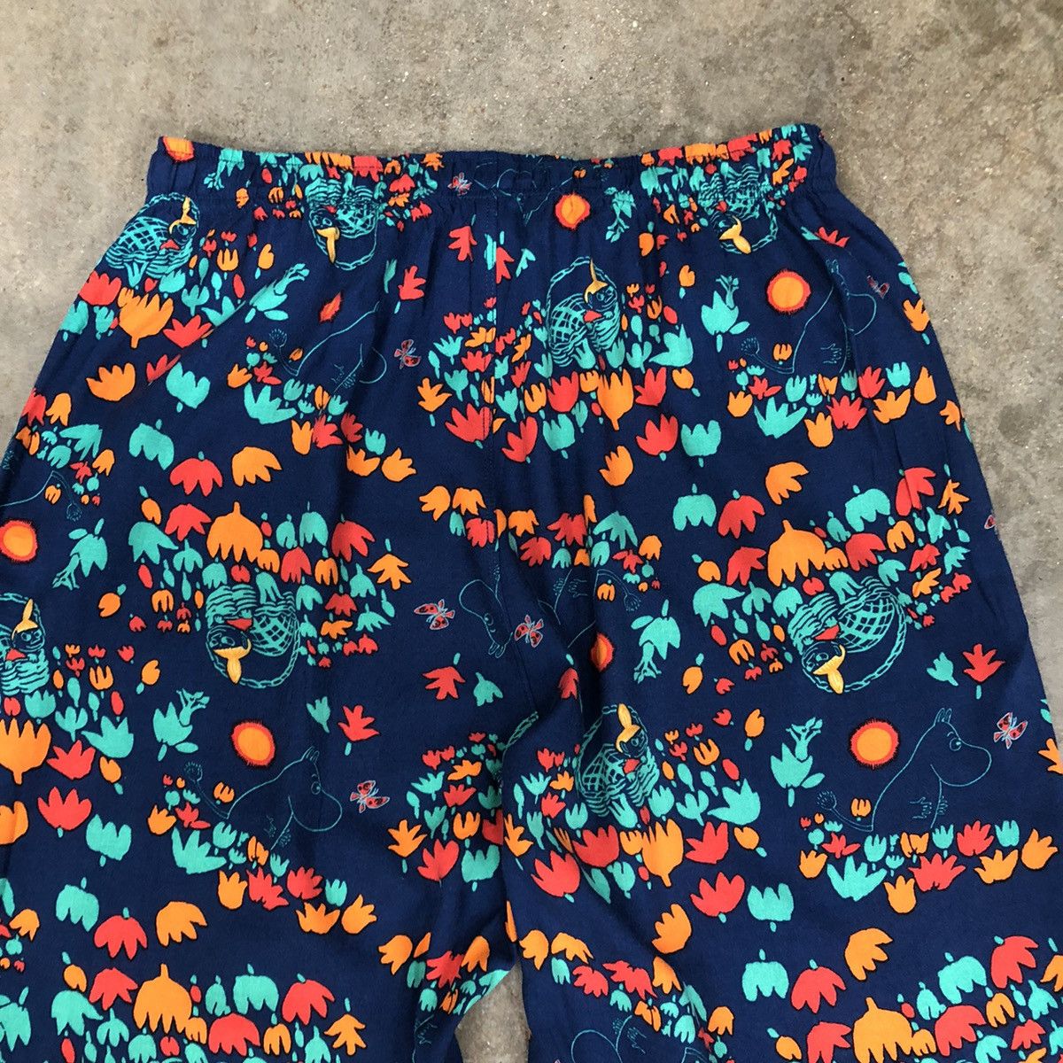 Cartoon Network × Japanese Brand × Uniqlo Uniqlo x Moomin Relaco3/4 Unisex Pants Size US 27 - 7 Thumbnail