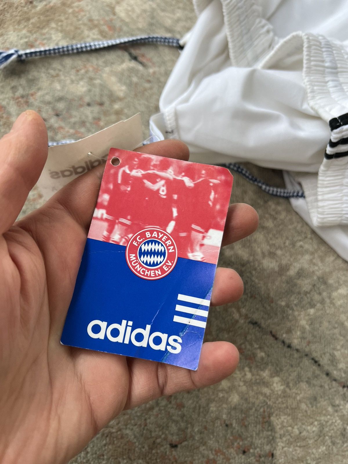 Adidas × Vintage Vintage Adidas F.C. Bayern Shorts Made In England Size US 36 / EU 52 - 7 Thumbnail