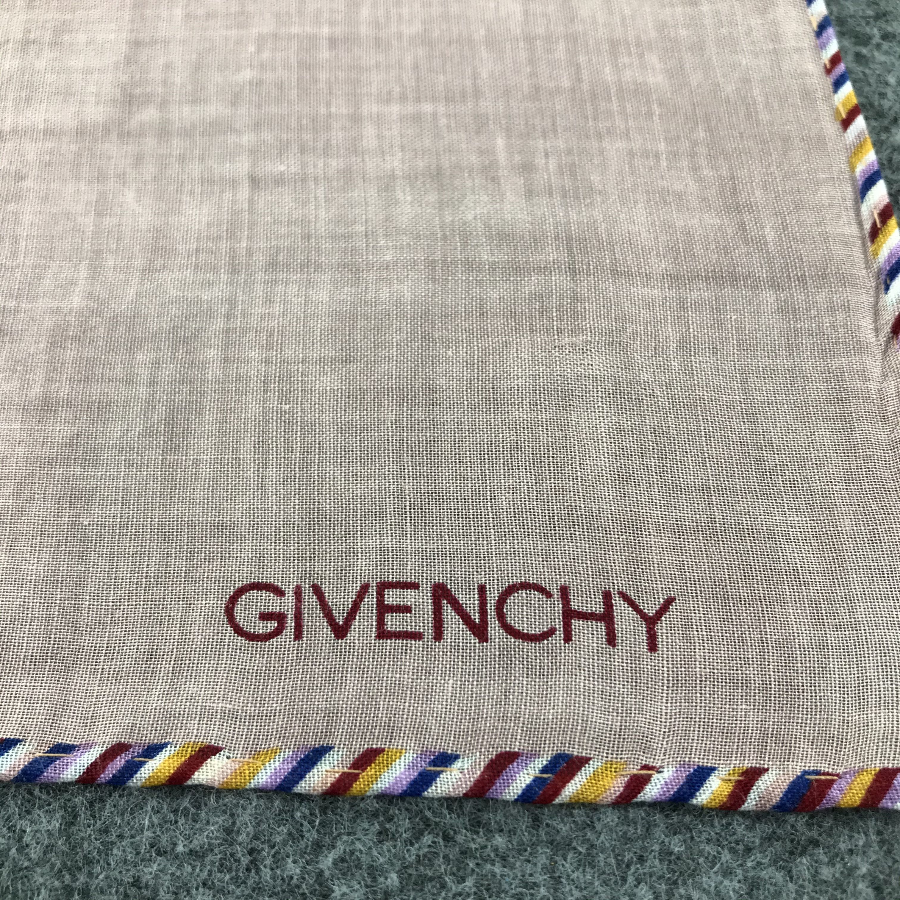 Vintage GiVeNcHY Handkerchief Neckerchief Bandana H248 Size ONE SIZE - 4 Thumbnail