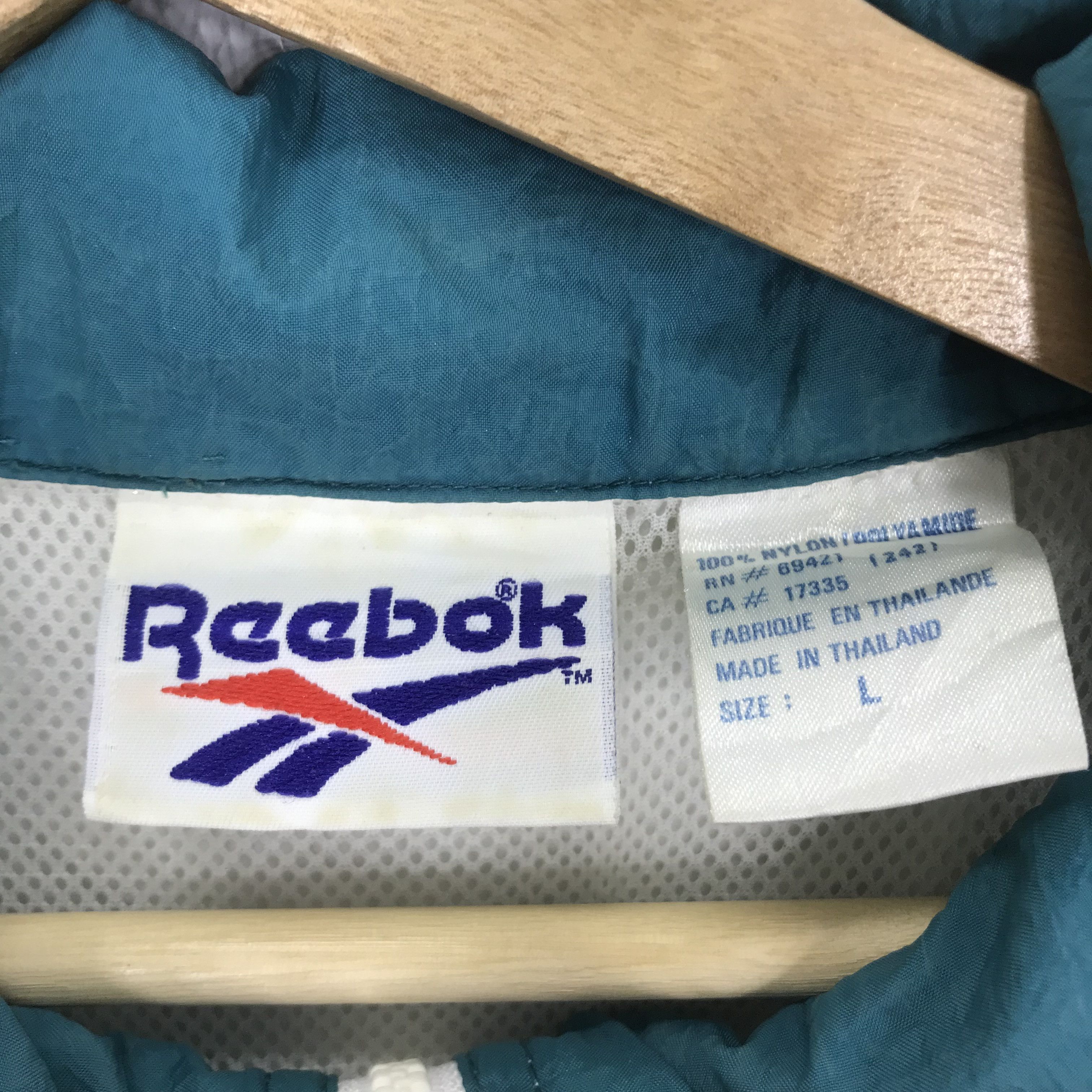 Reebok × Vintage Vintage 90s Retro Reebok Sports Windbreaker Jacket Size US L / EU 52-54 / 3 - 10 Thumbnail