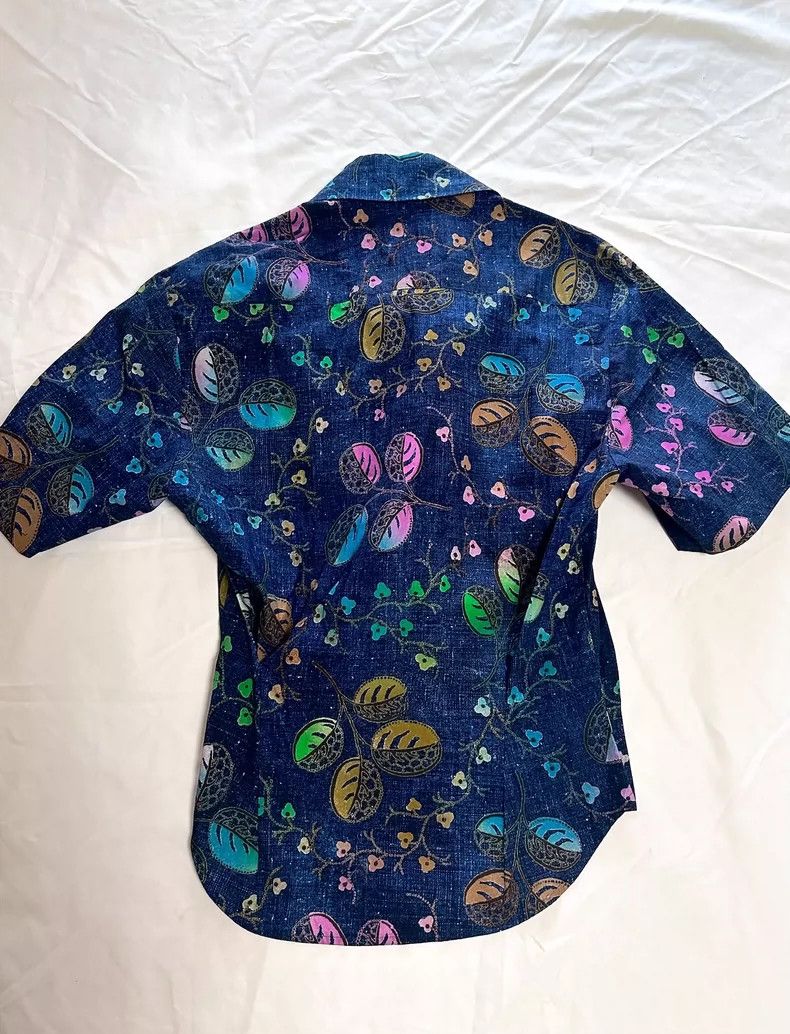 Vivienne Westwood Vivienne Westwood size36 Alien shirt in short sleeves Size M / US 6-8 / IT 42-44 - 2 Thumbnail