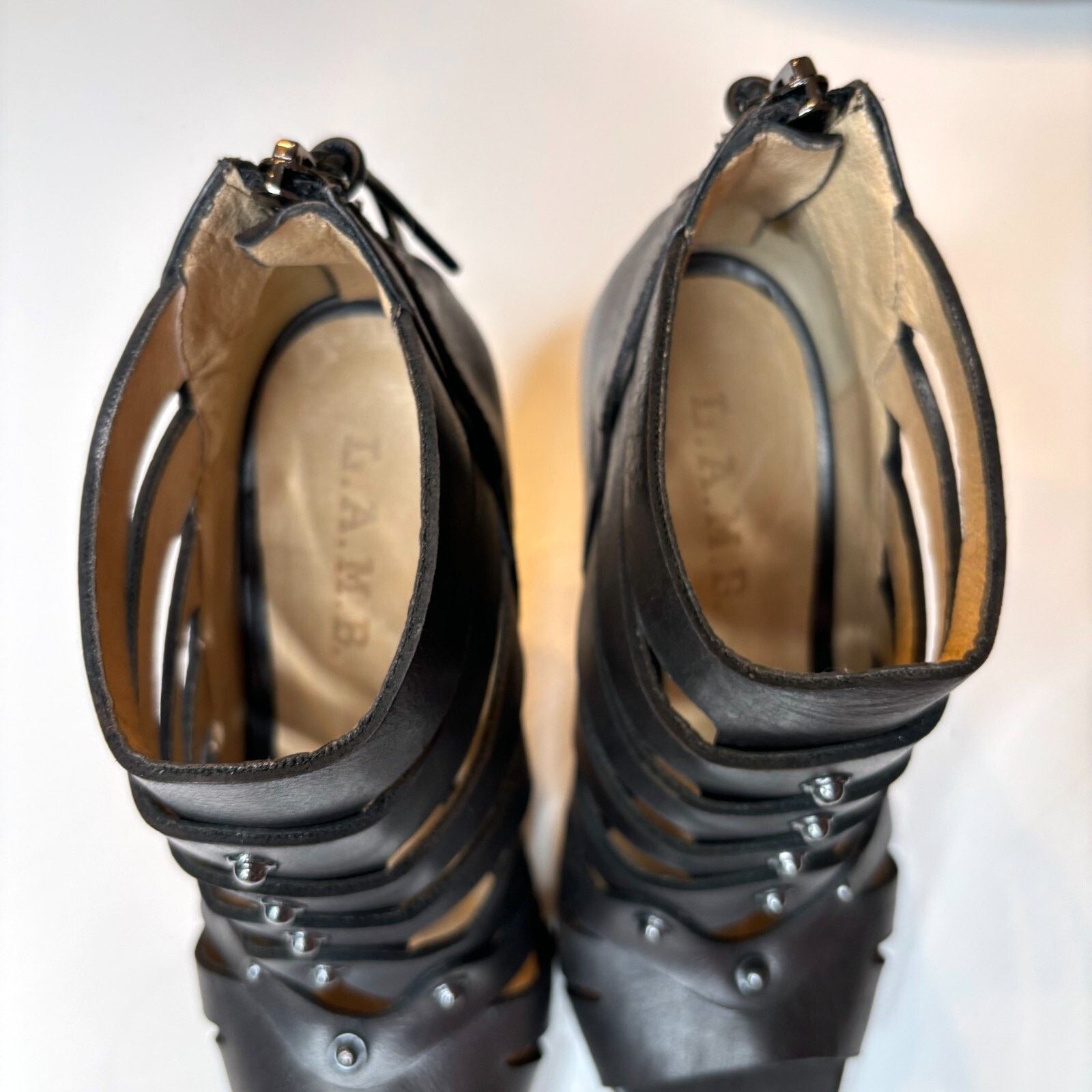 L.A.M.B. L.A.M.B. Black Leather Back Zip Shootie Heels Size 5.5 M Size US 5.5 / IT 35.5 - 10 Thumbnail