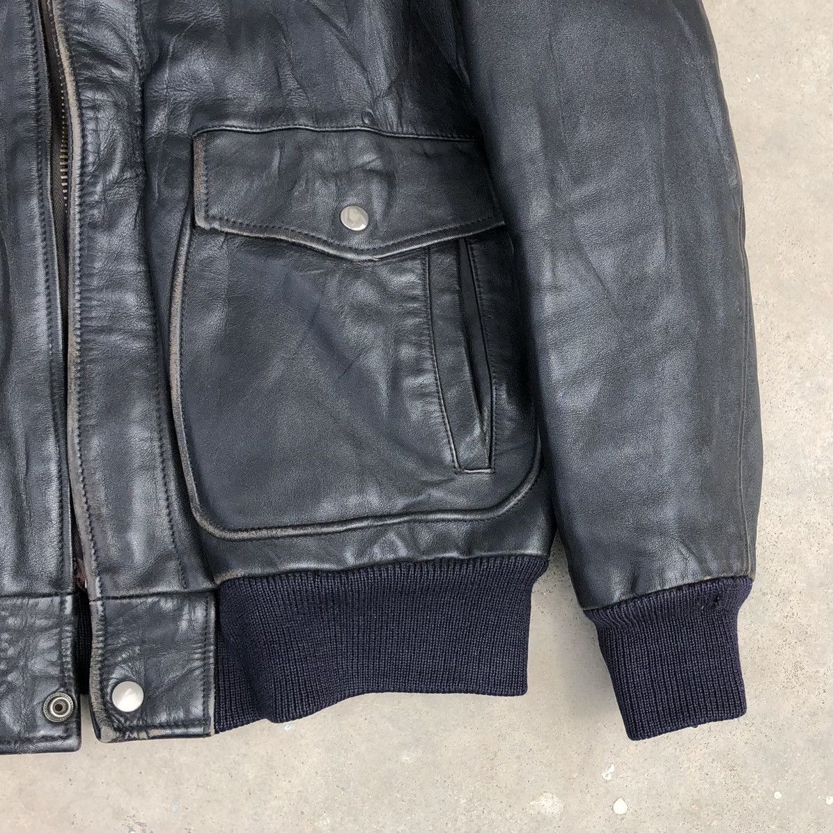 Harley Davidson Vintage HARLEY DAVIDSON LEATHER FLIGHT BOMBER JACKET Size US M / EU 48-50 / 2 - 7 Thumbnail