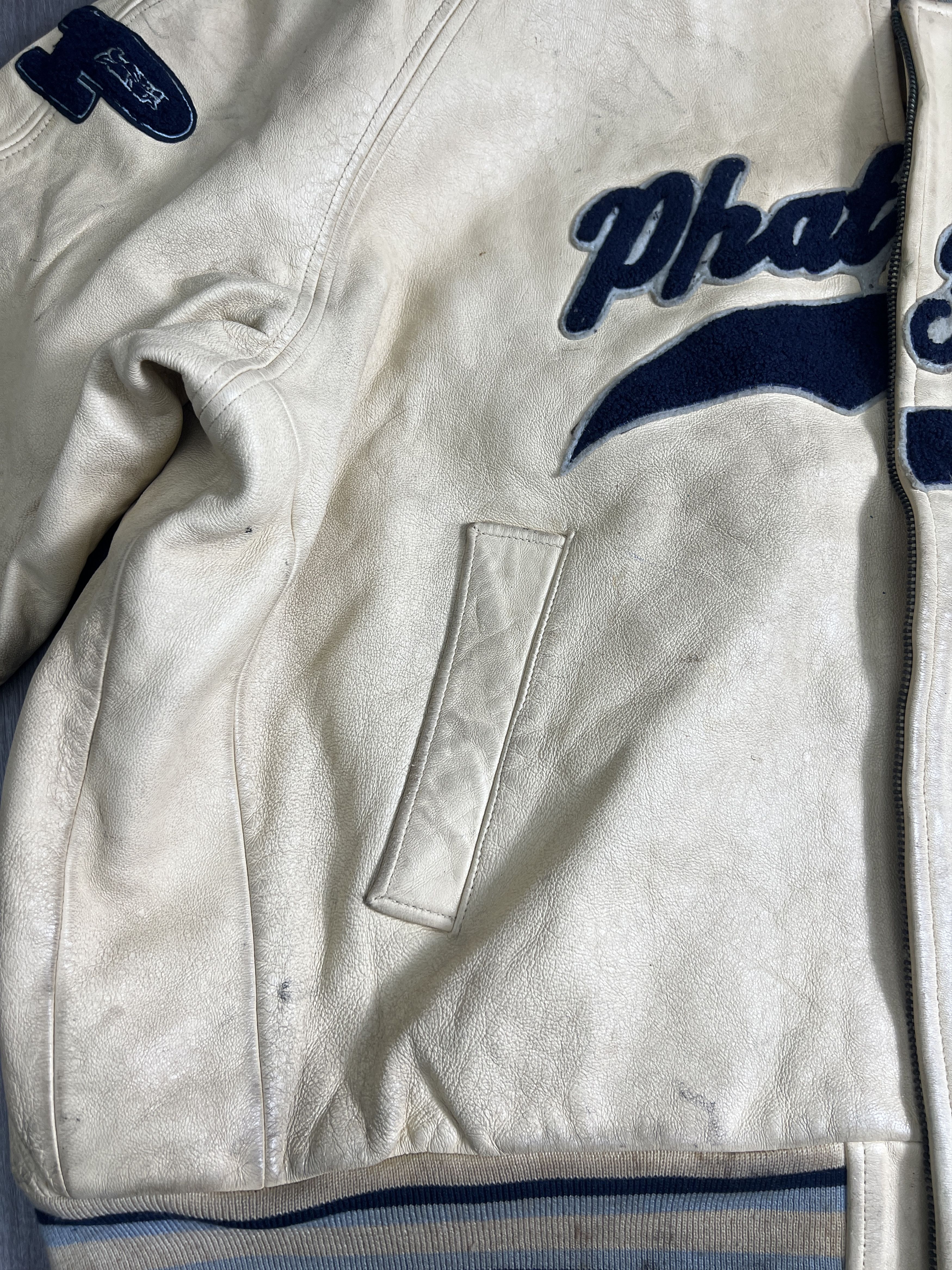 Phat Farm Vintage PHAT FARM Big Logo Leather Jacket (5XL) JK691 Size US XXL / EU 58 / 5 - 13 Thumbnail