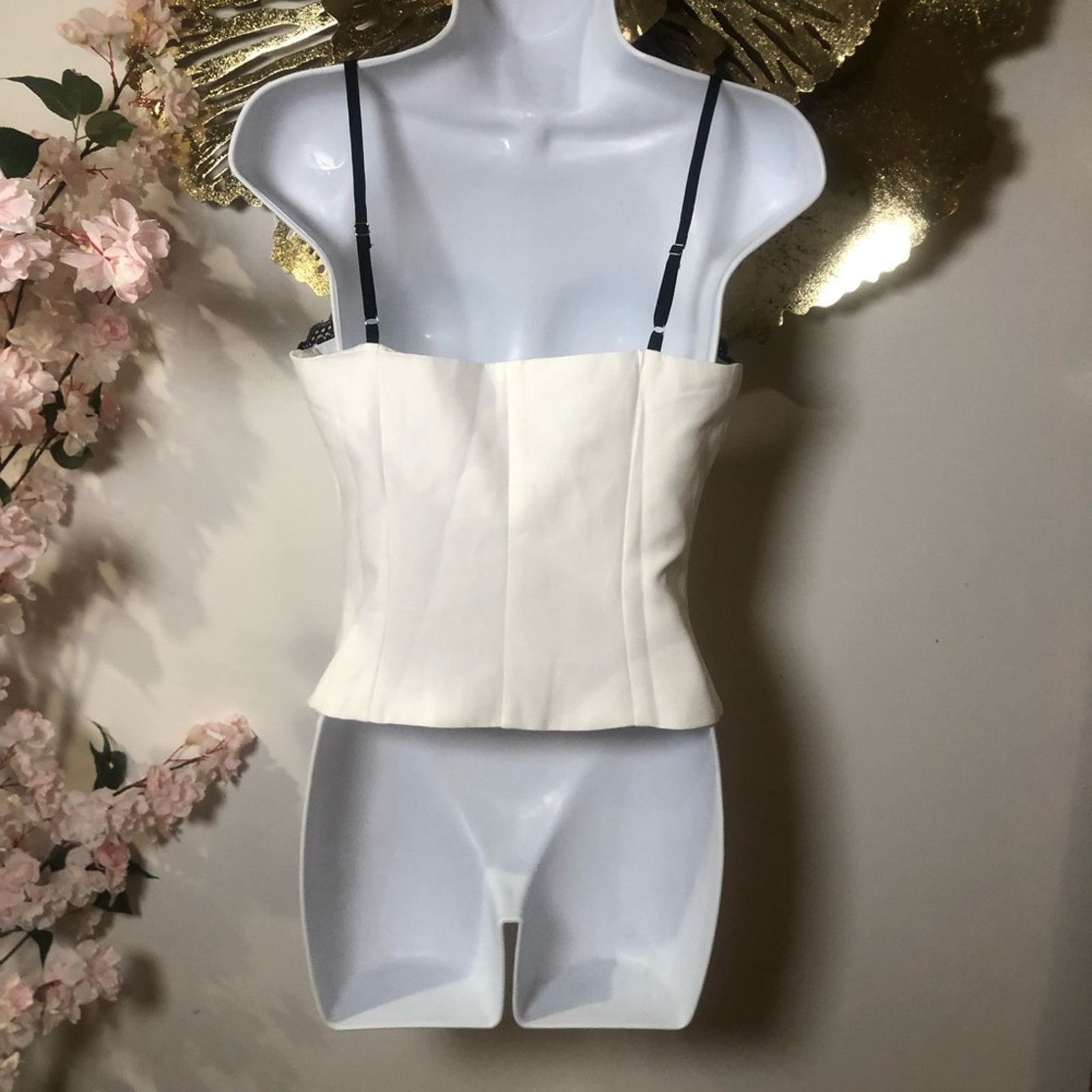 Other Corset style sleeveless top. With lace trim. Size S / US 4 / IT 40 - 5 Thumbnail