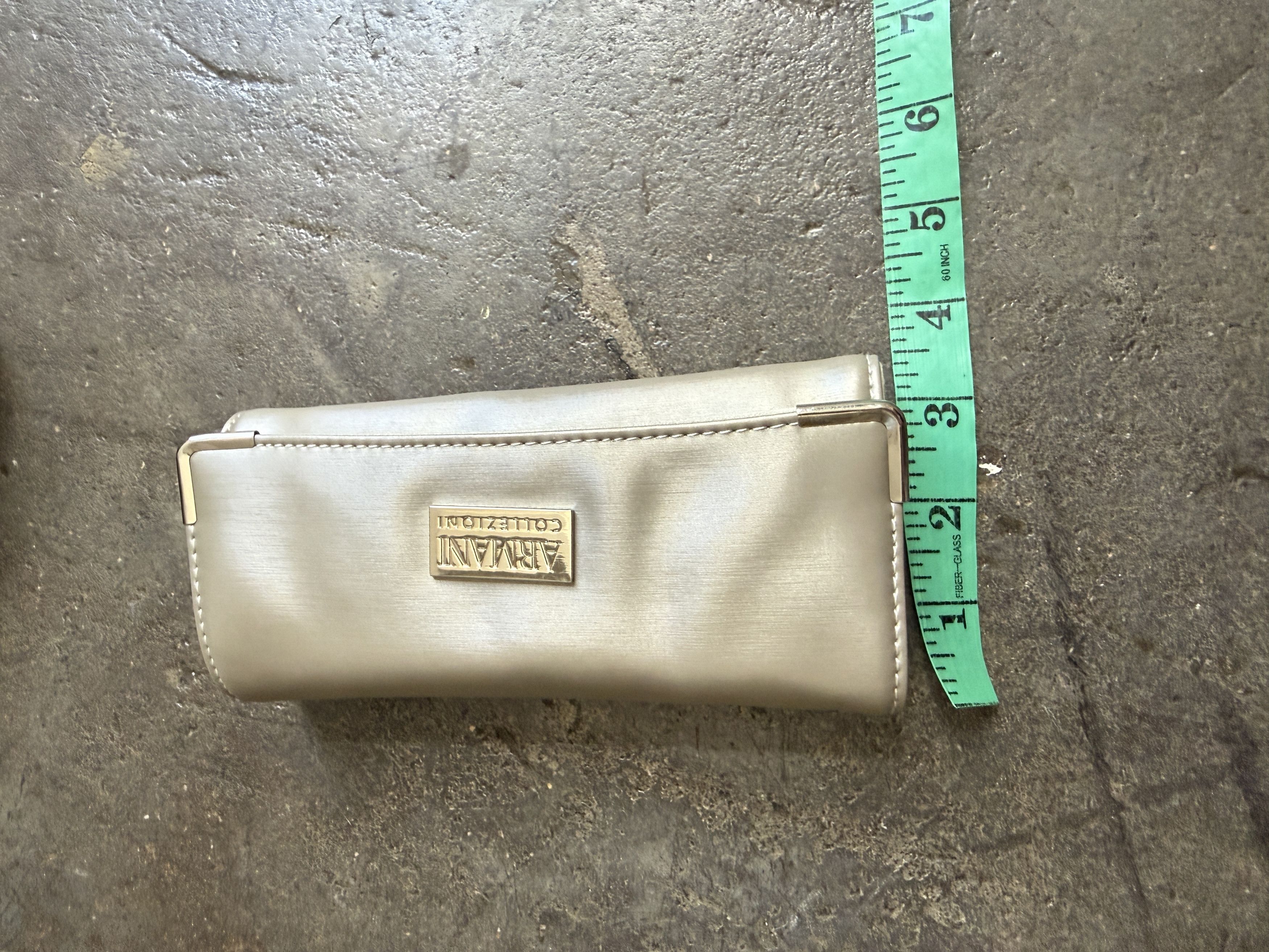 Armani Vintage Almost New Armani Key and jewelry Holder / Case Size ONE SIZE - 8 Thumbnail